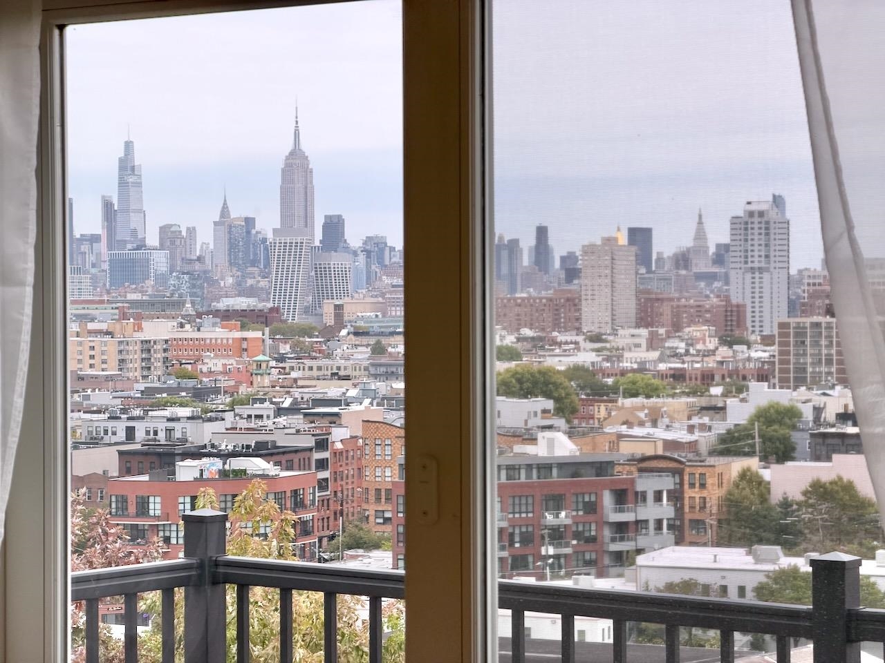 126 OGDEN AVE Unit: PH