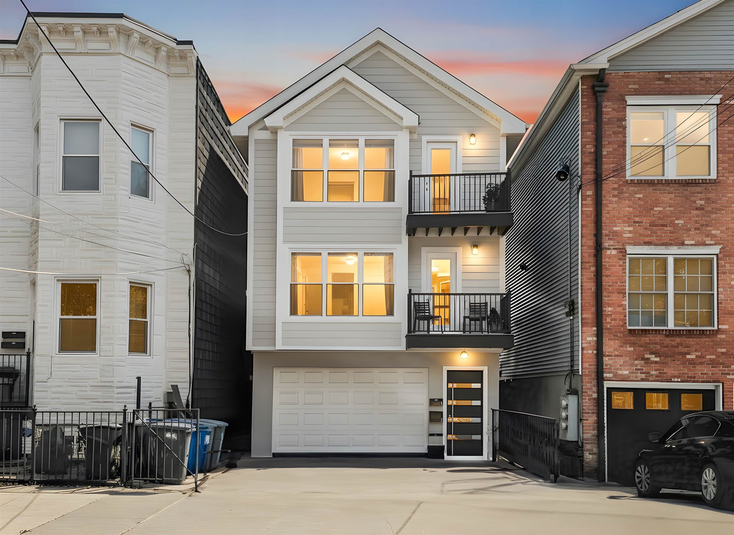 126 OGDEN AVE Unit: PH