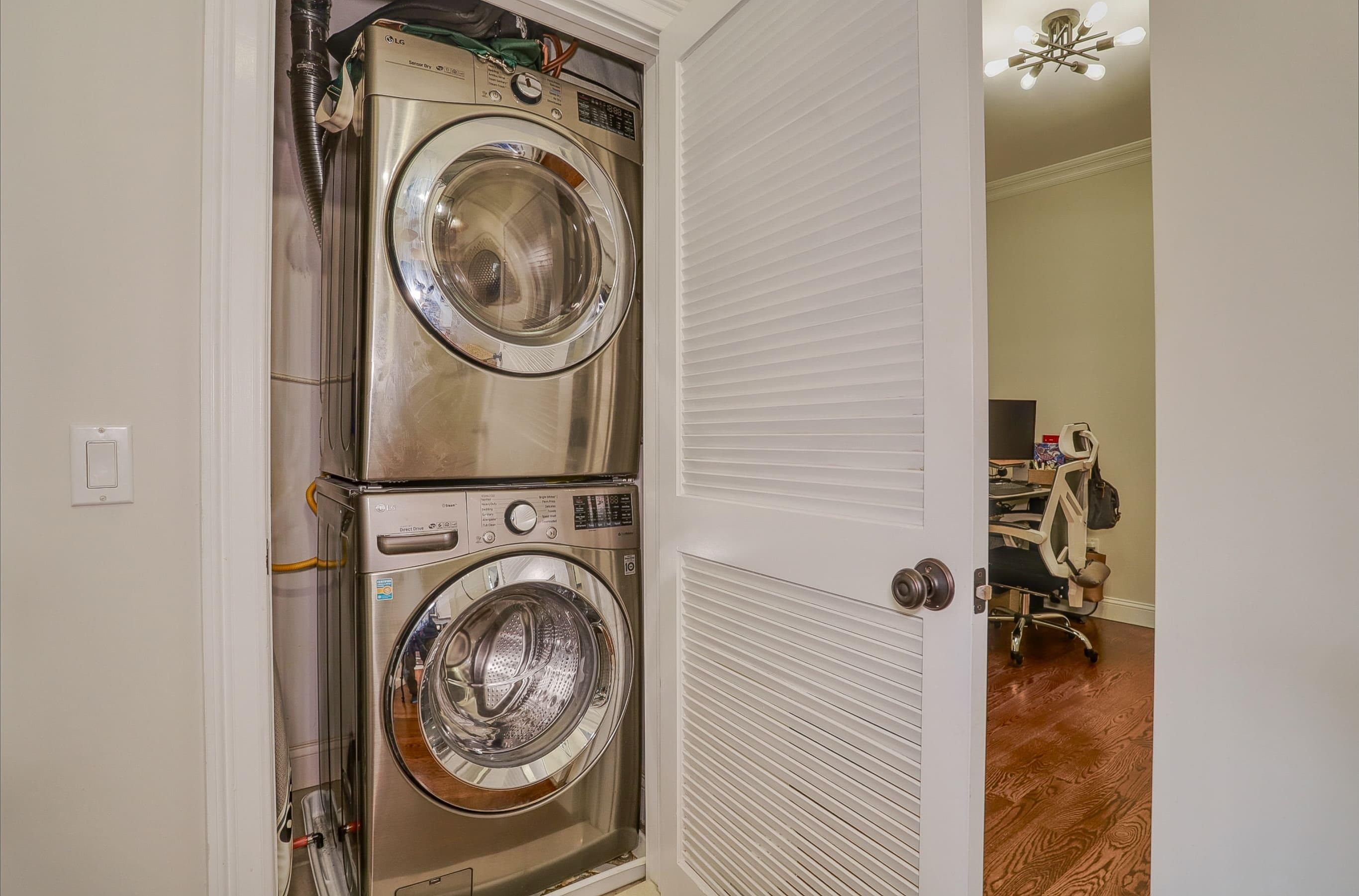 403 ADAMS ST Unit: 3