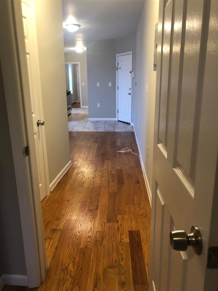 215 SUMMIT AVE Unit: 7