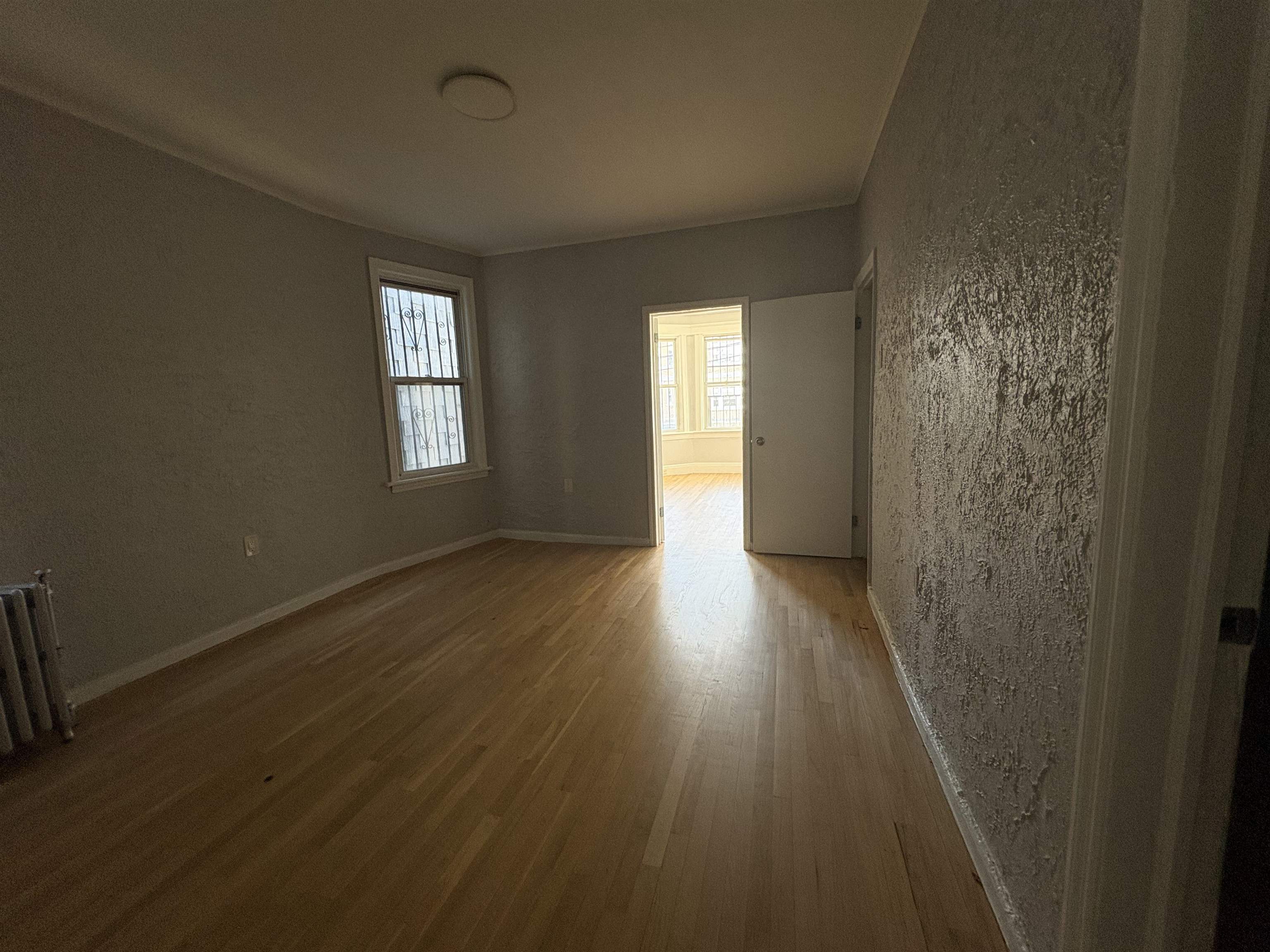 24 WEGMAN PARKWAY Unit: 1