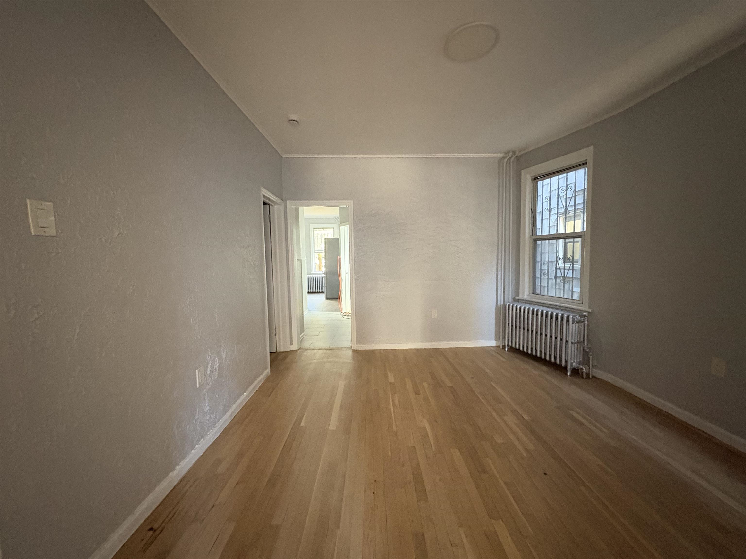 24 WEGMAN PARKWAY Unit: 1