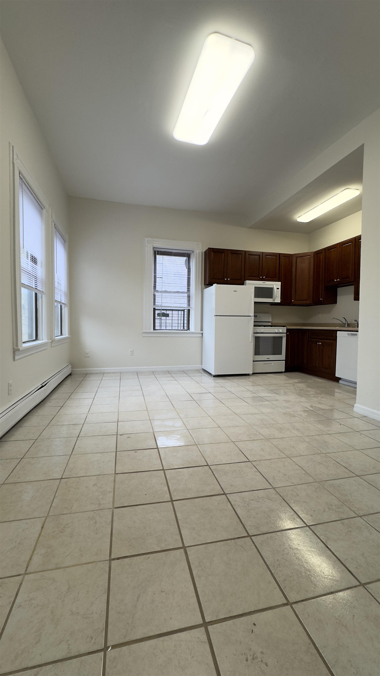 99 LEMBECK AVE Unit: 4