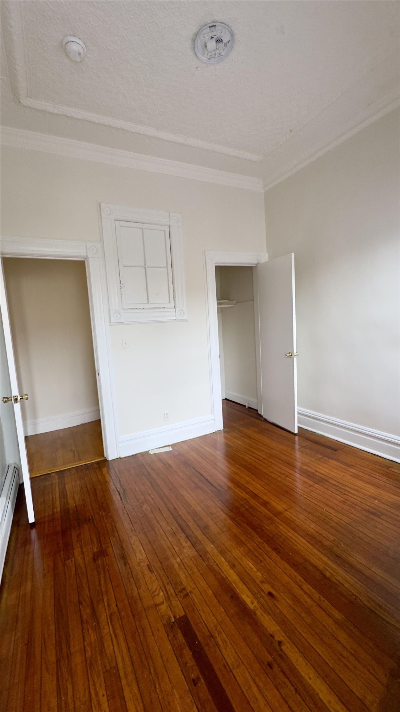 99 LEMBECK AVE Unit: 4