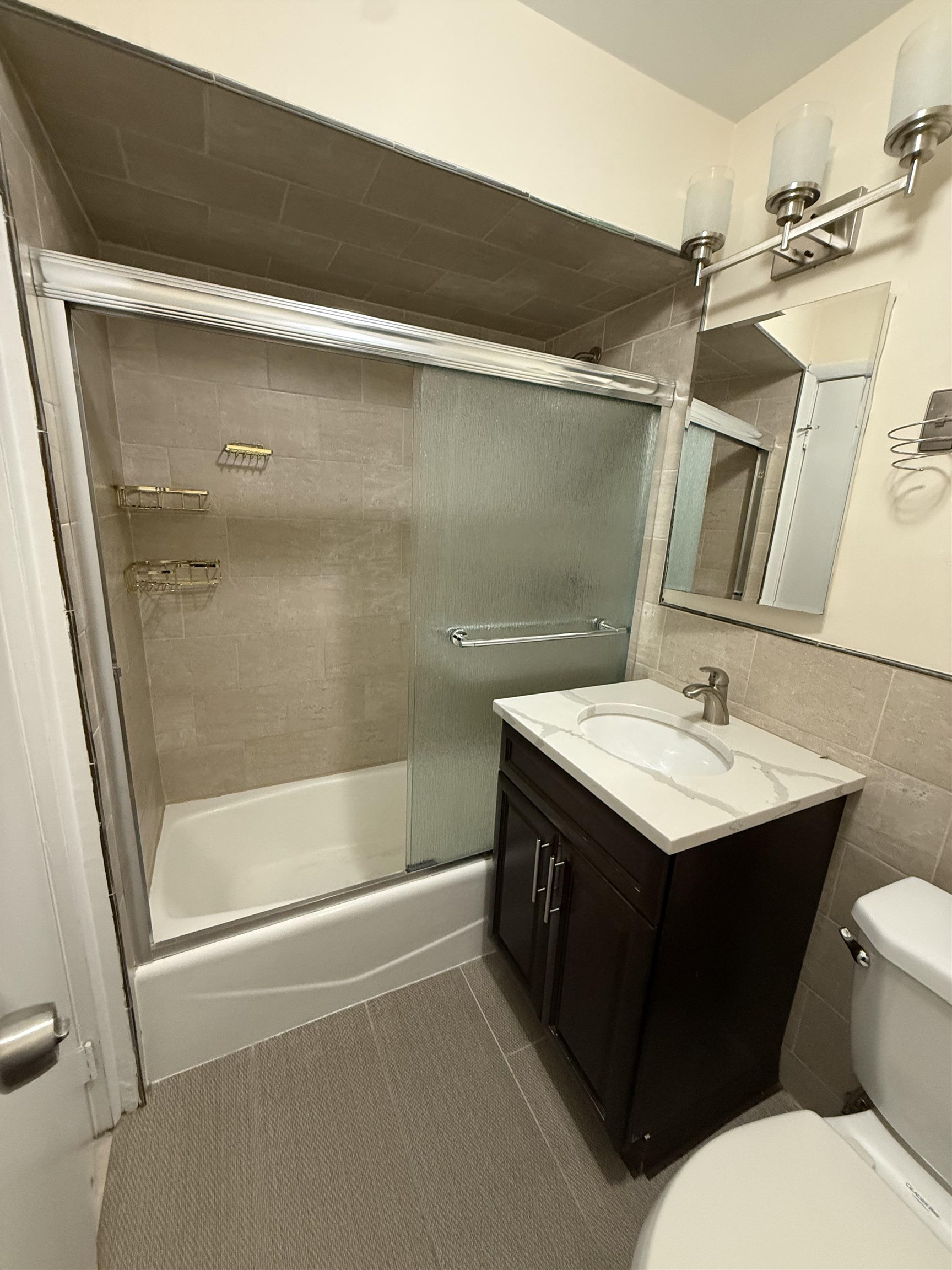 60 LIBERTY PL Unit: 2