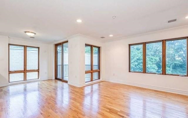 17 MEADOW RD Unit: 210