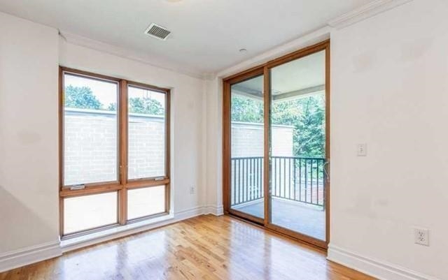 17 MEADOW RD Unit: 210