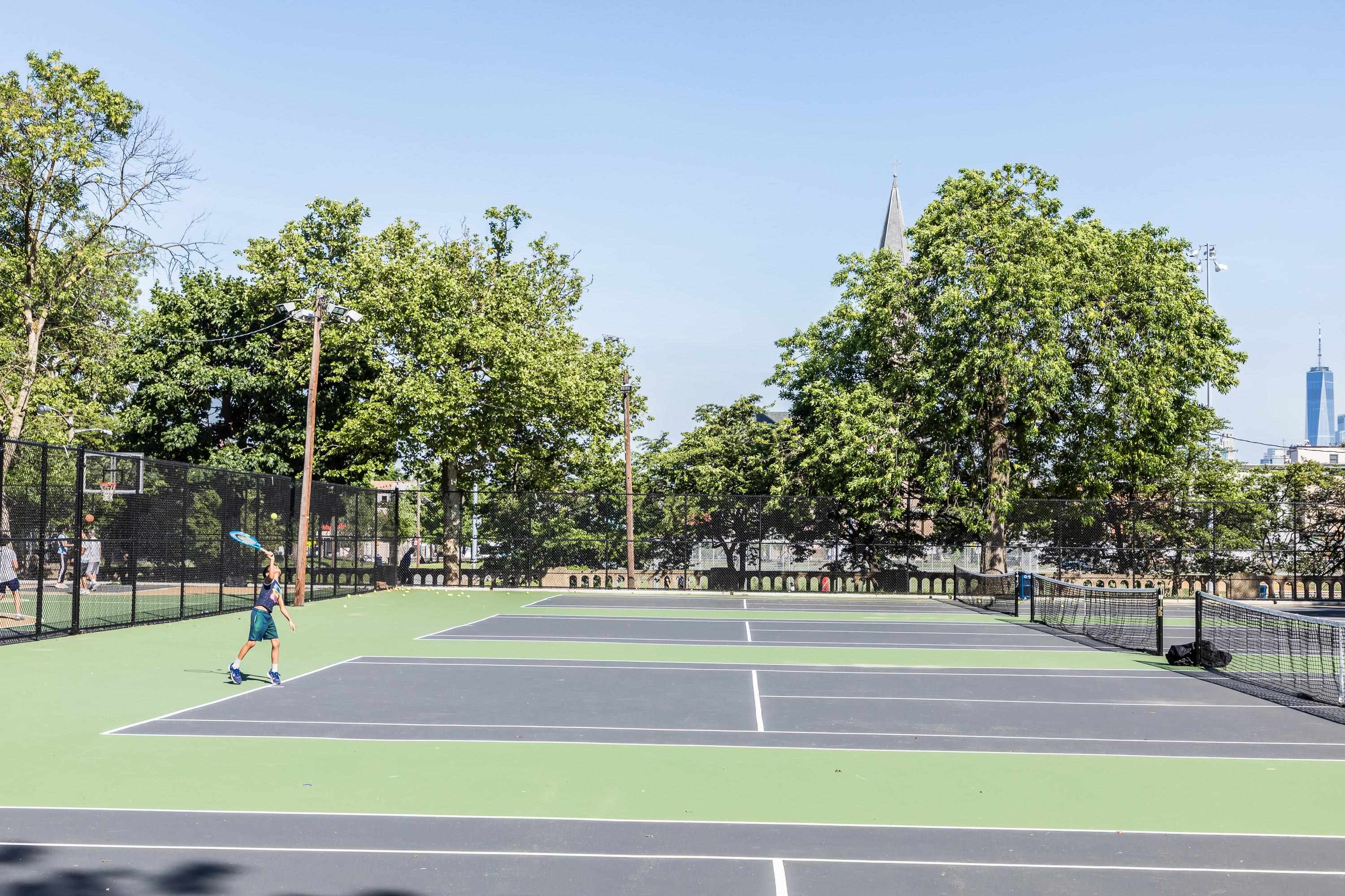 184 CENTRAL AVE Unit: 1A