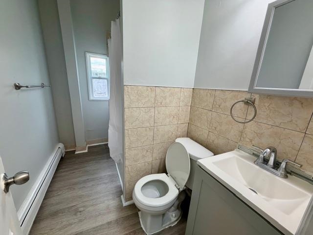 87.5 LAIDLAW AVE Unit: 2