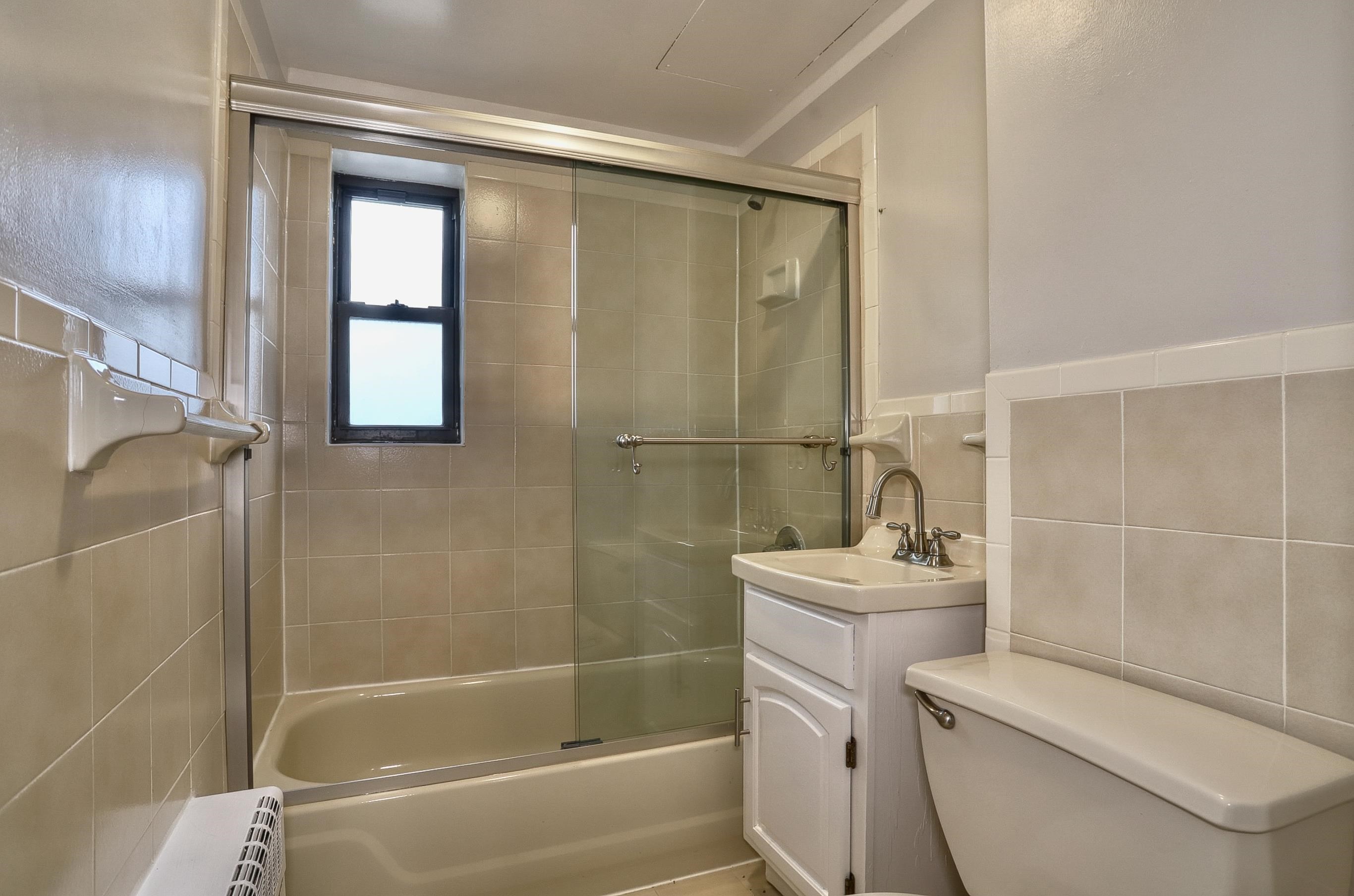 1715 JOHN F KENNEDY BLVD Unit: 5D