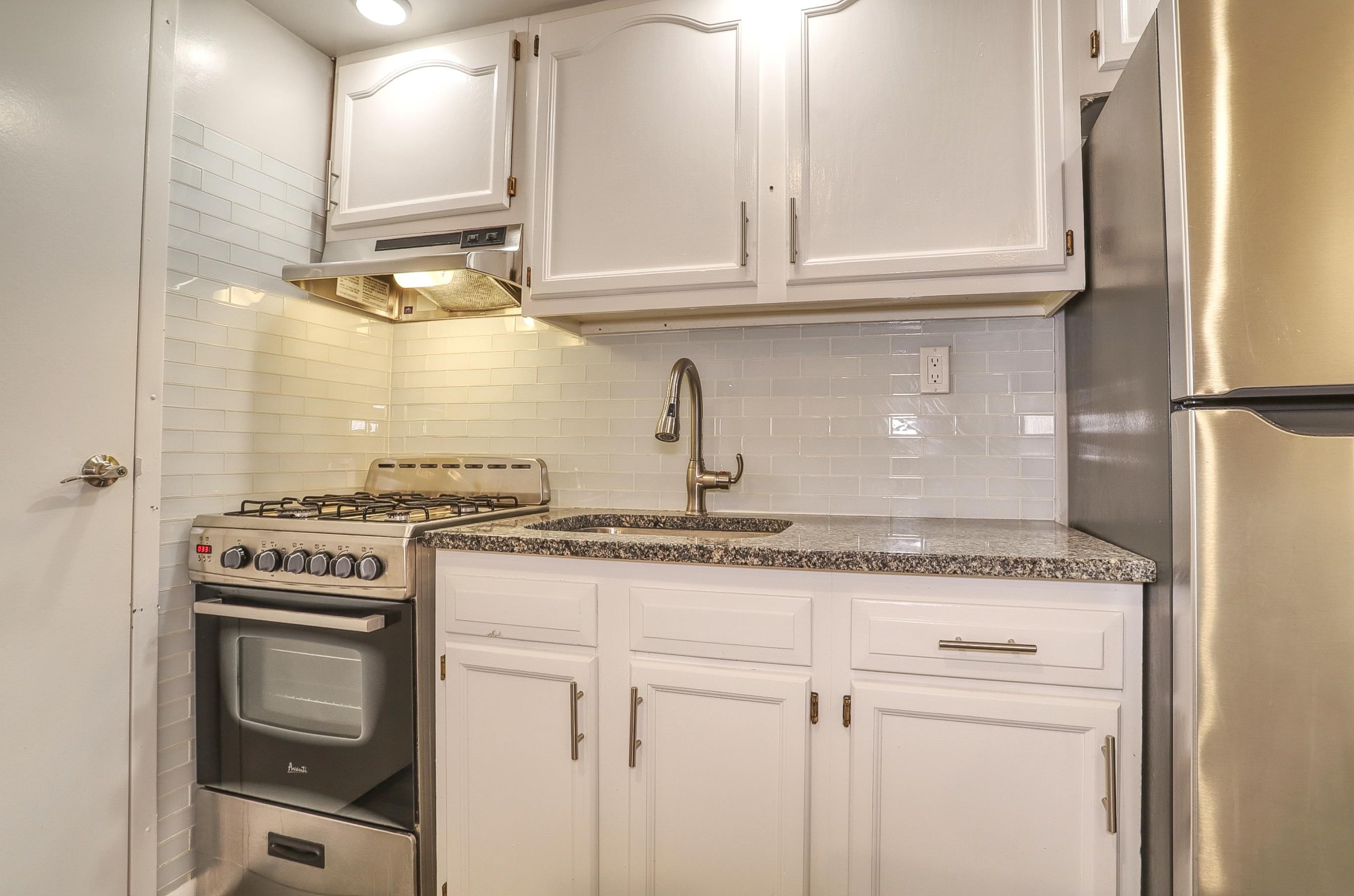 1715 JOHN F KENNEDY BLVD Unit: 5D
