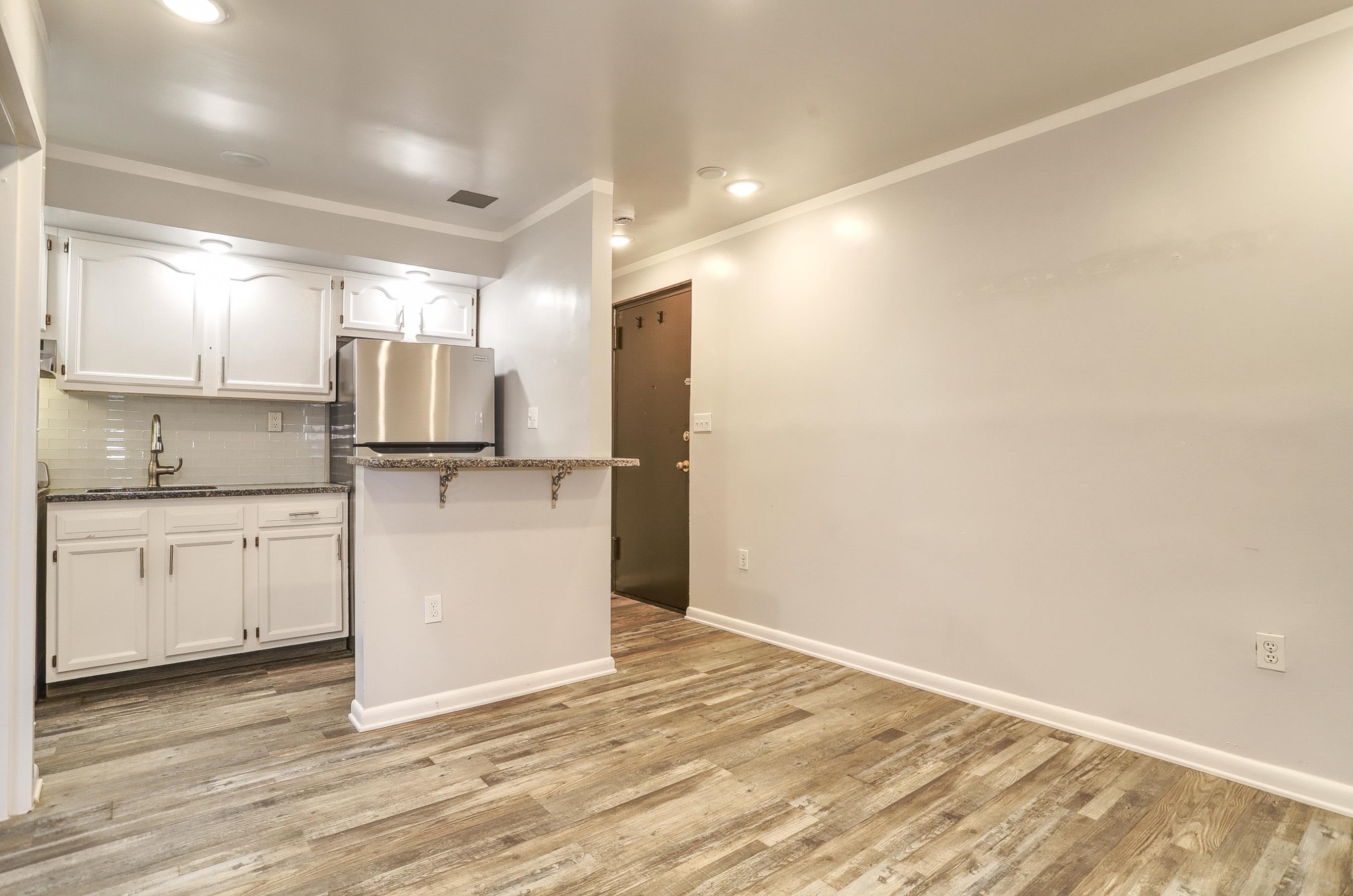 1715 JOHN F KENNEDY BLVD Unit: 5D