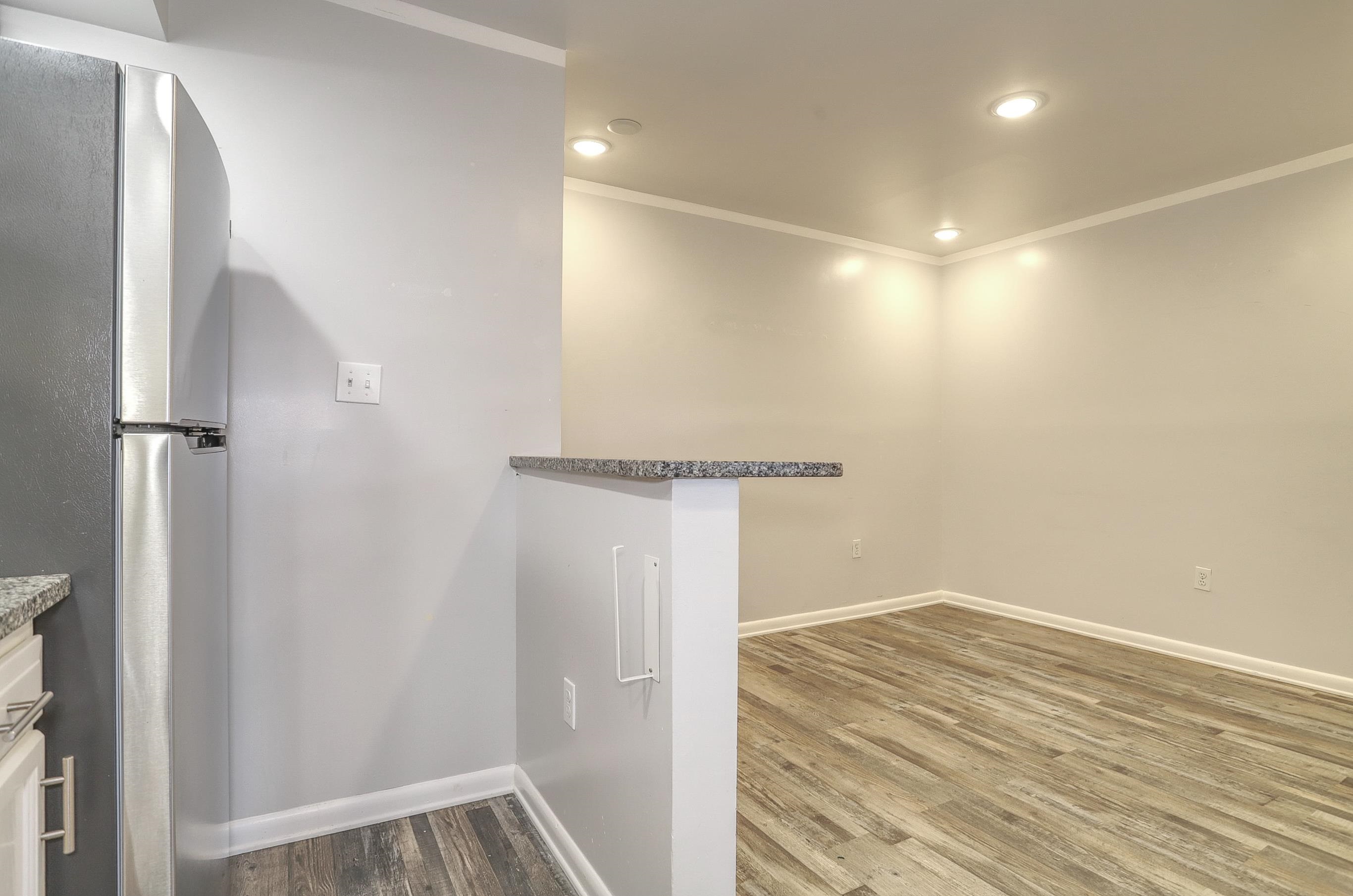 1721 JOHN F KENNEDY BLVD Unit: 1D