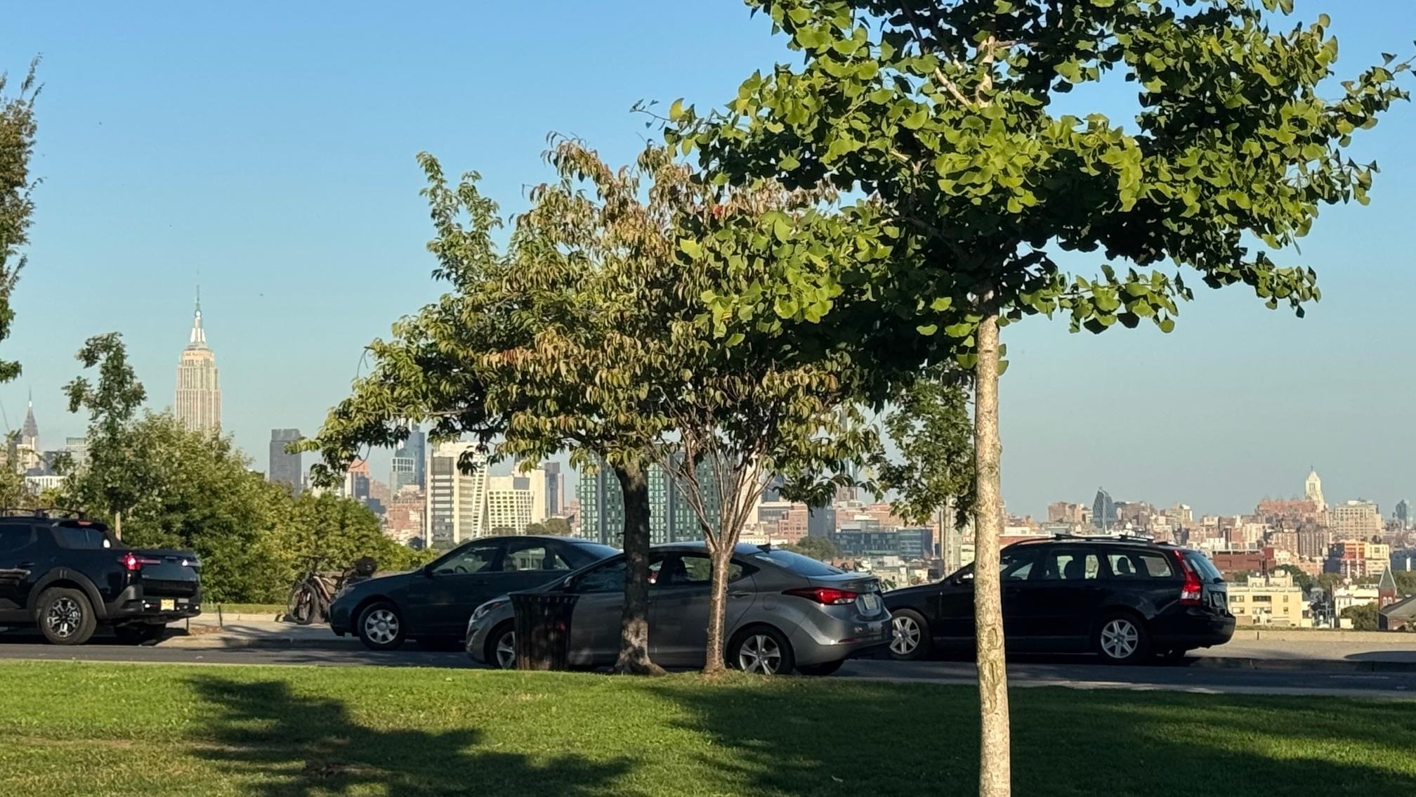 76 BEACON AVE Unit: 3B