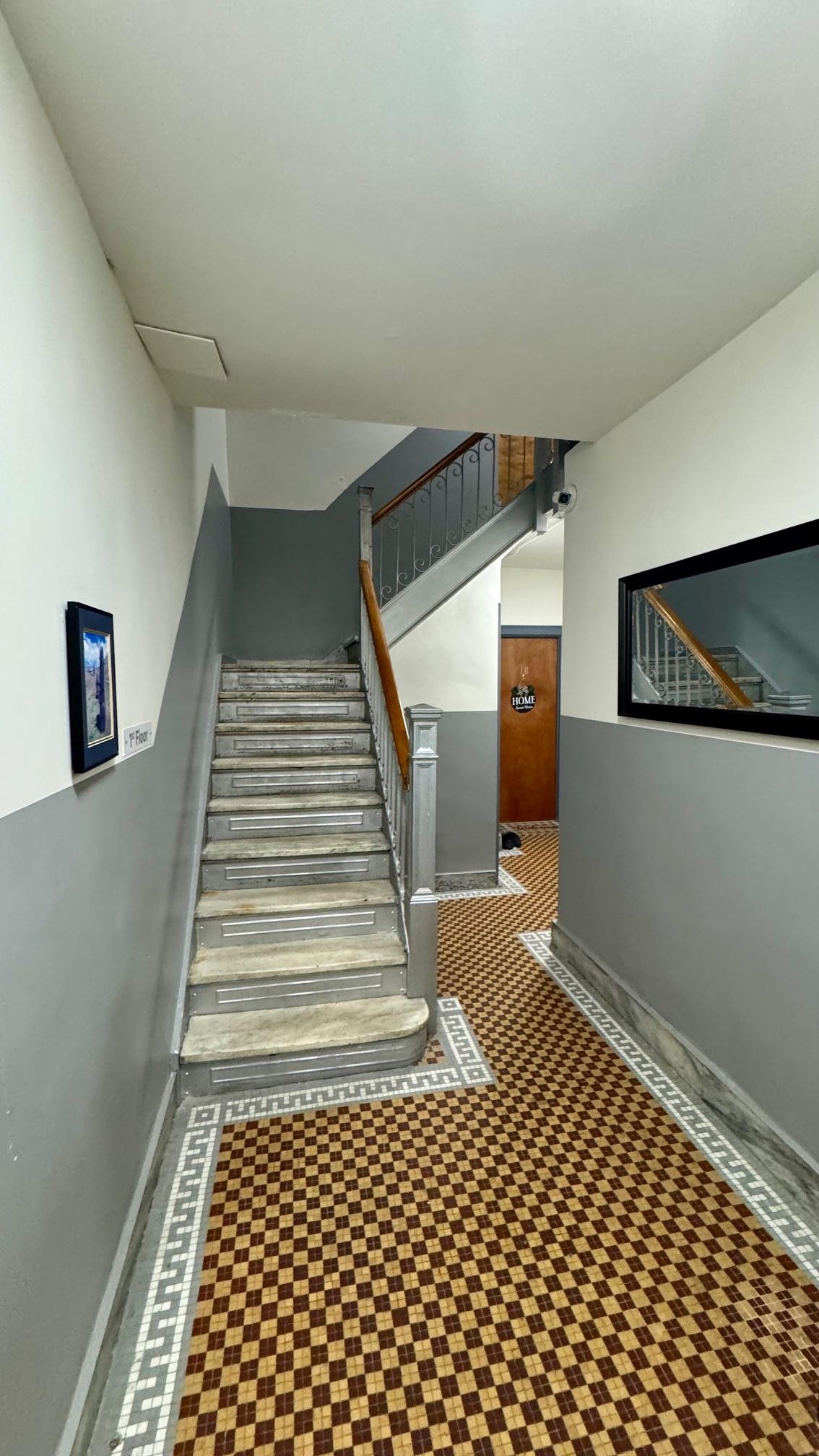 76 BEACON AVE Unit: 3B