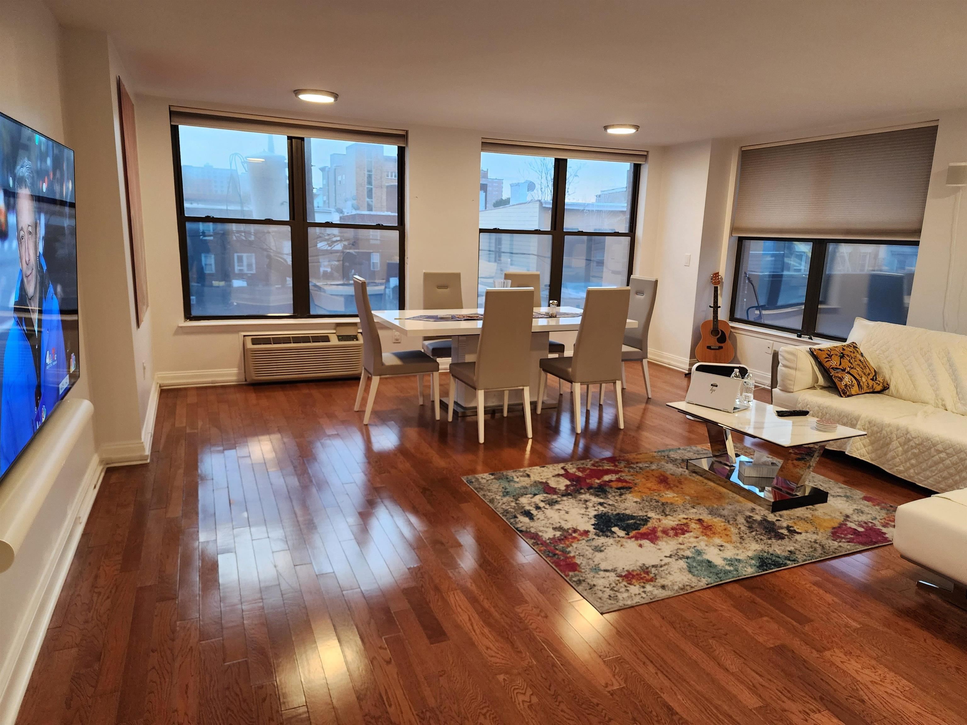 4301 PARK AVE Unit: 304