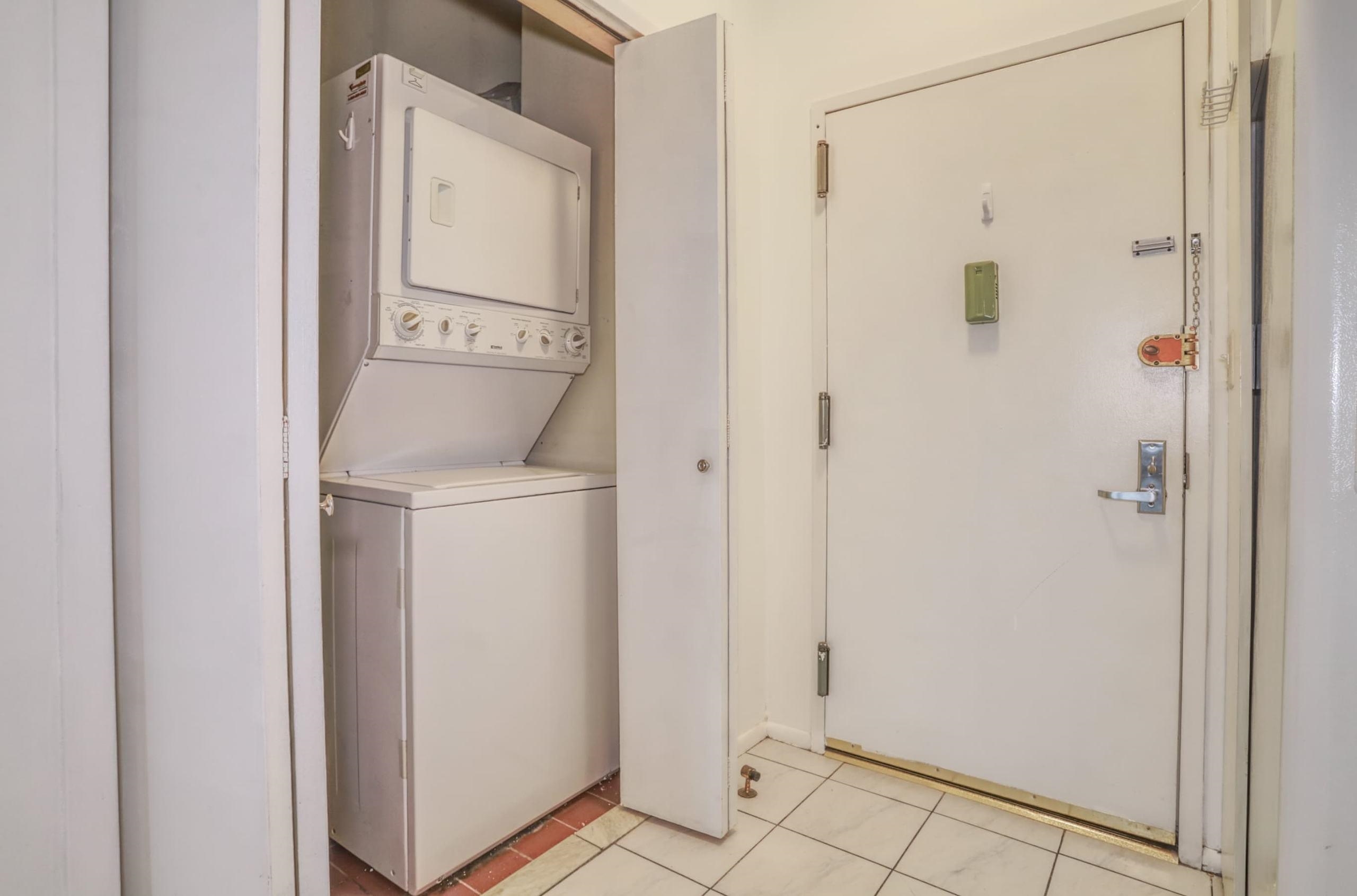 75 LIBERTY AVE Unit: C3