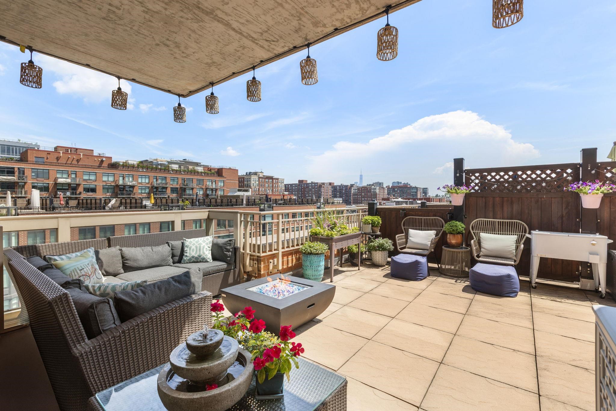 1450 WASHINGTON ST Unit: 708