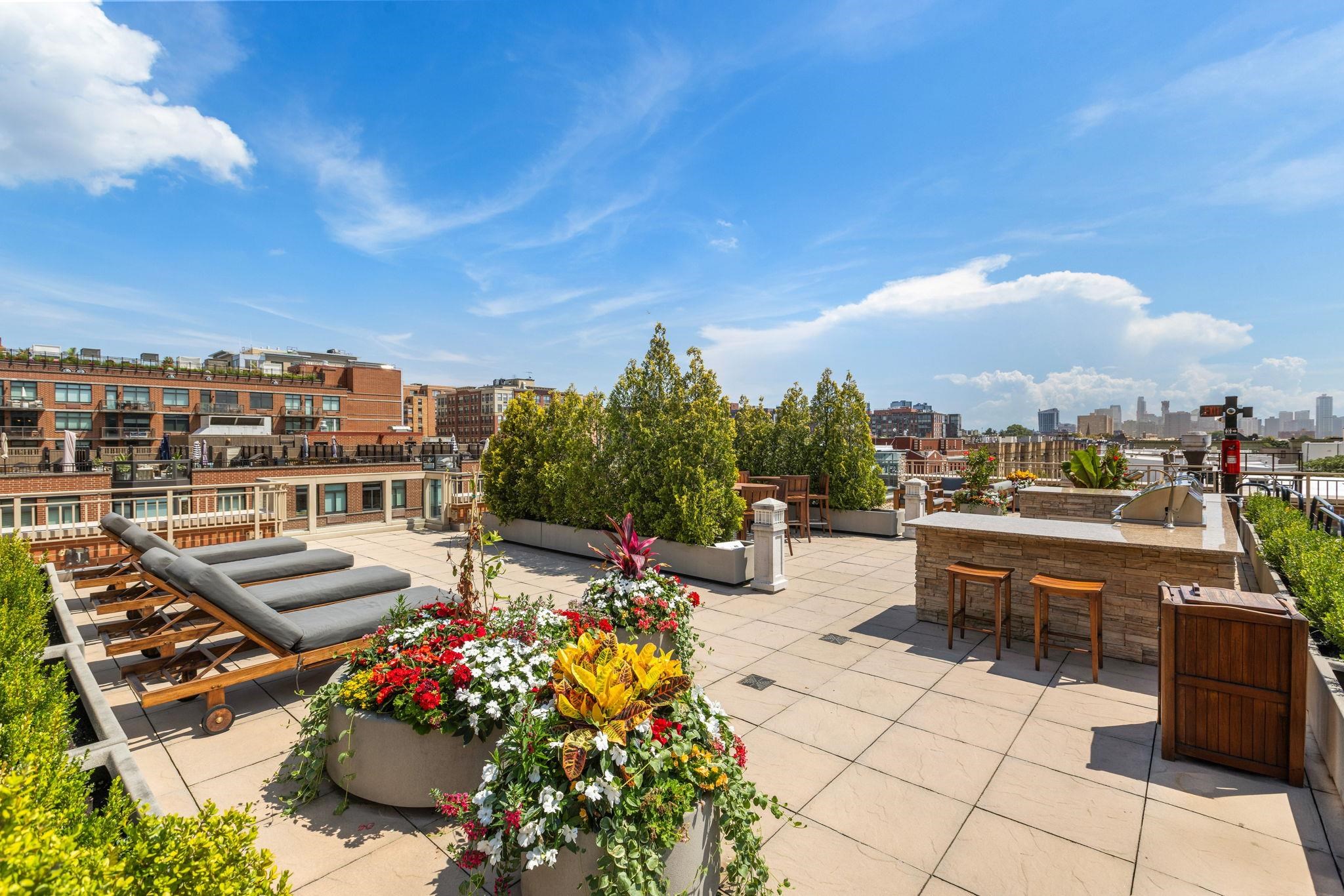 1450 WASHINGTON ST Unit: 708