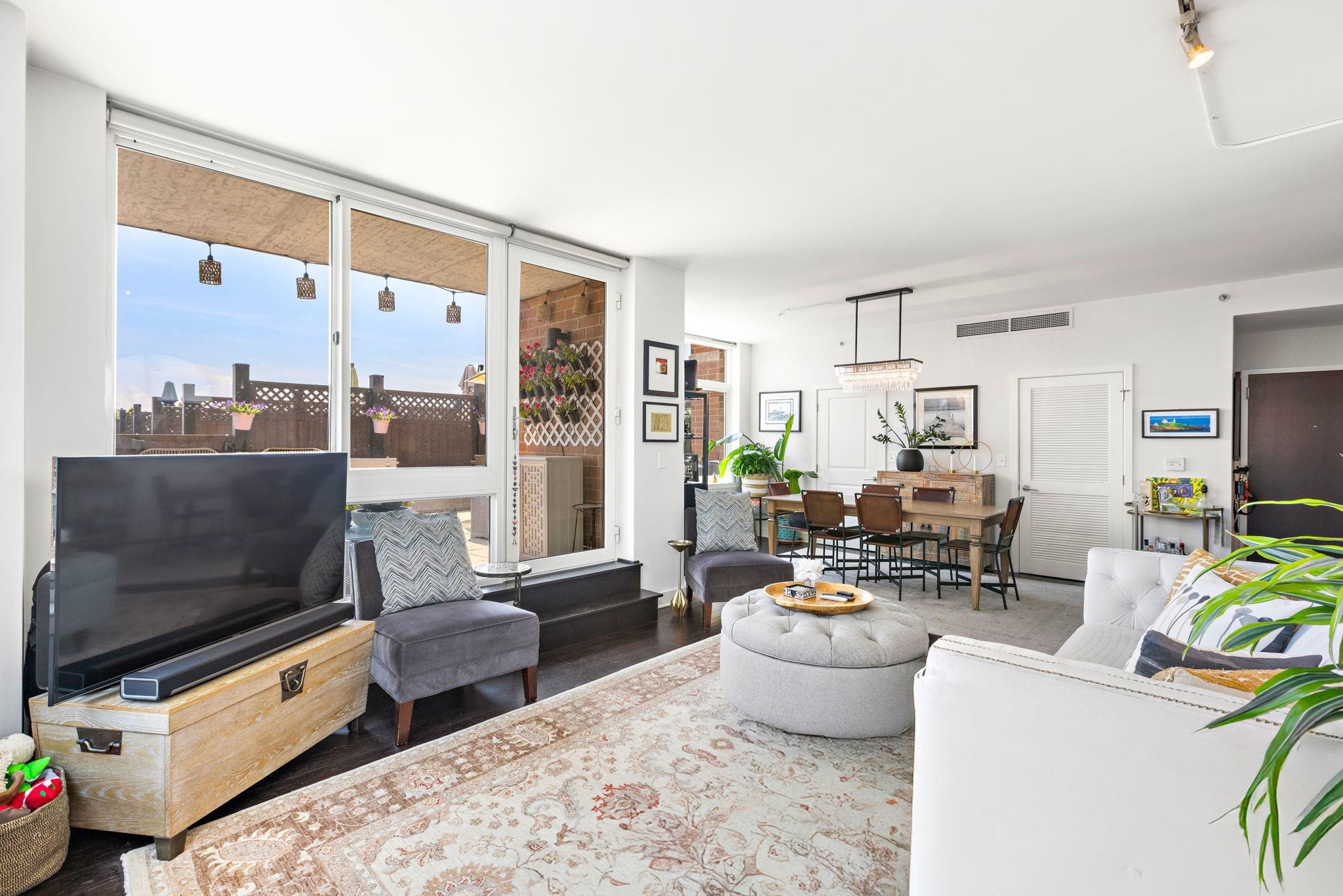 1450 WASHINGTON ST Unit: 708