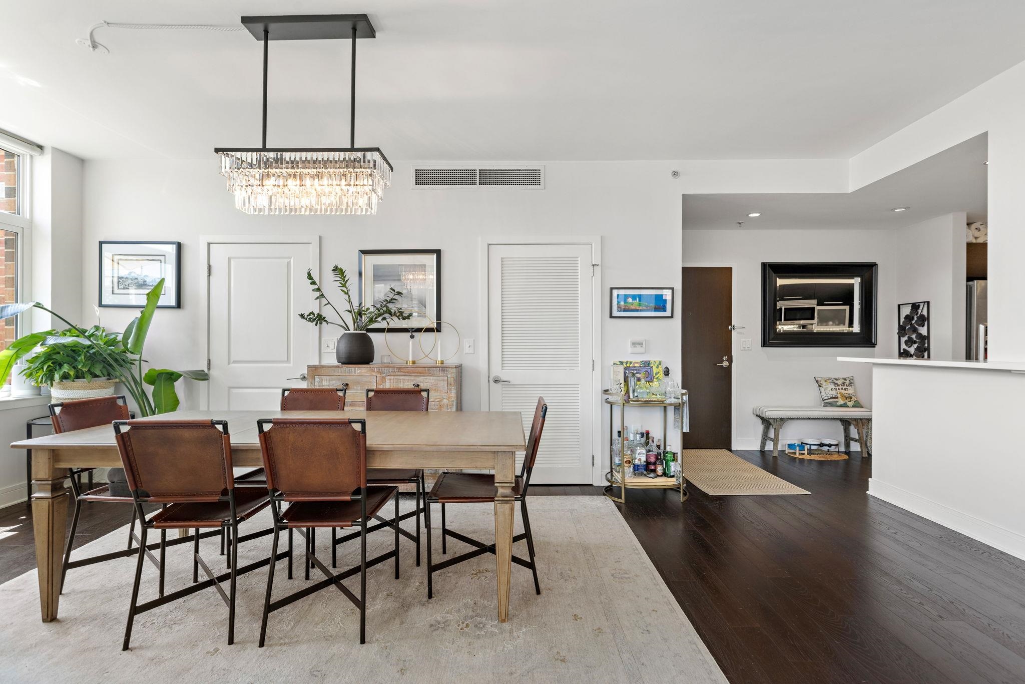 1450 WASHINGTON ST Unit: 708