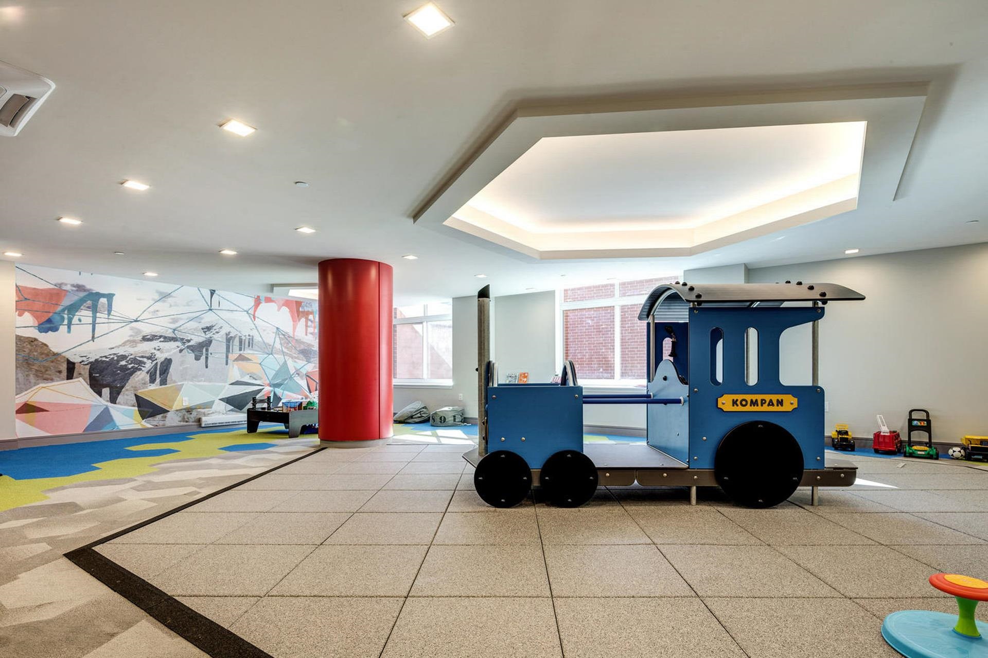 1450 WASHINGTON ST Unit: 708