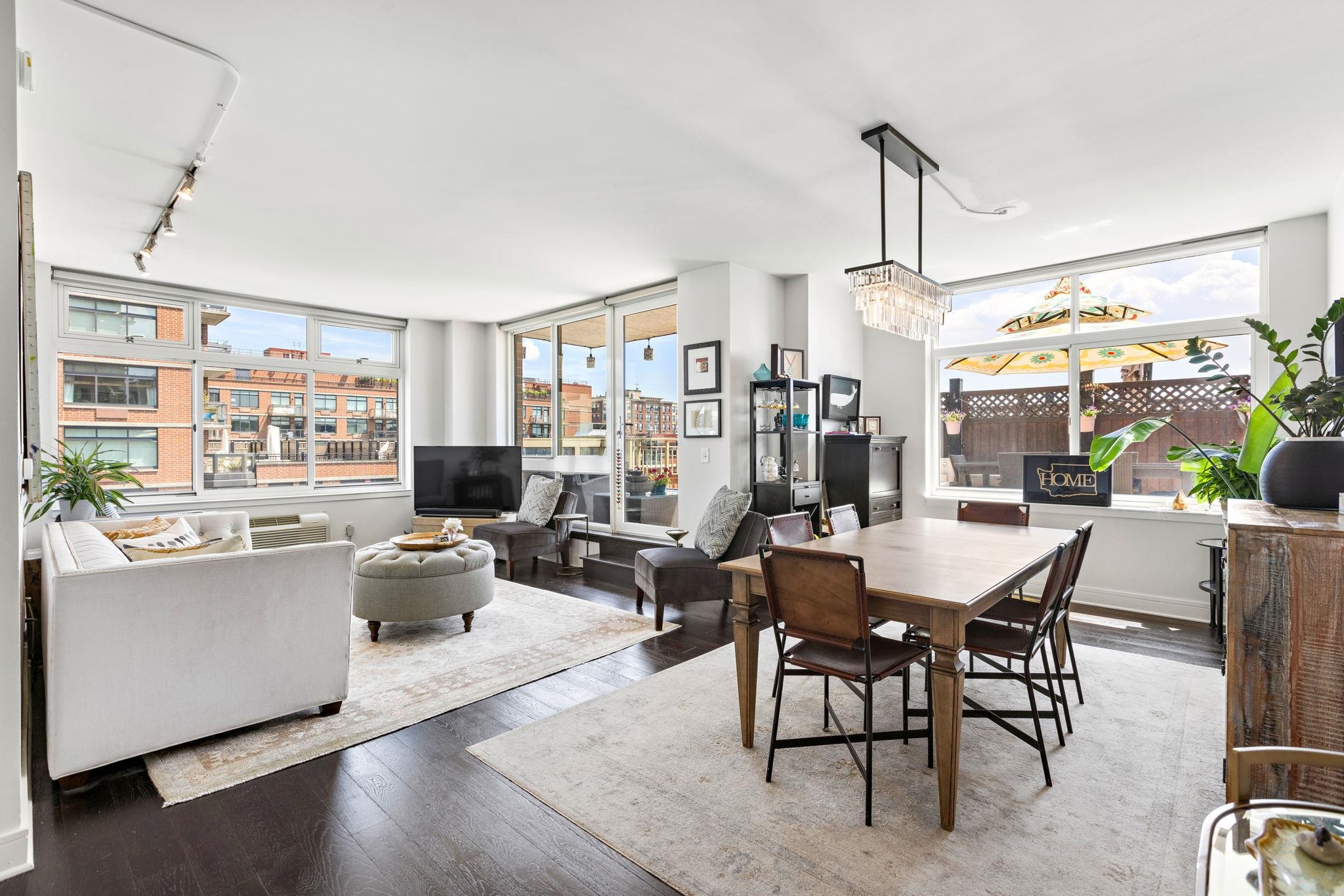 1450 WASHINGTON ST Unit: 708