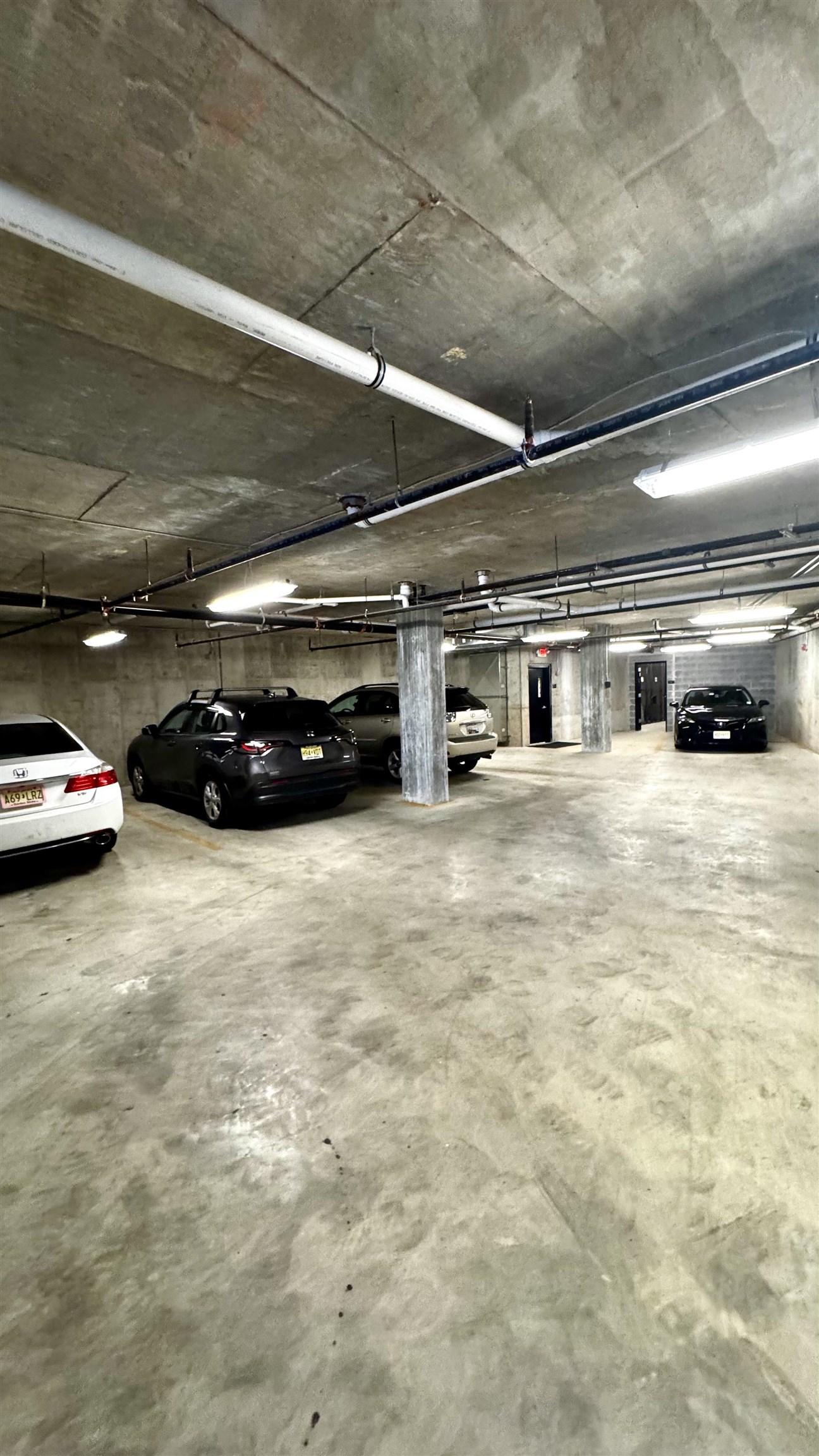 203-205 RANDOLPH AVE Unit: 101