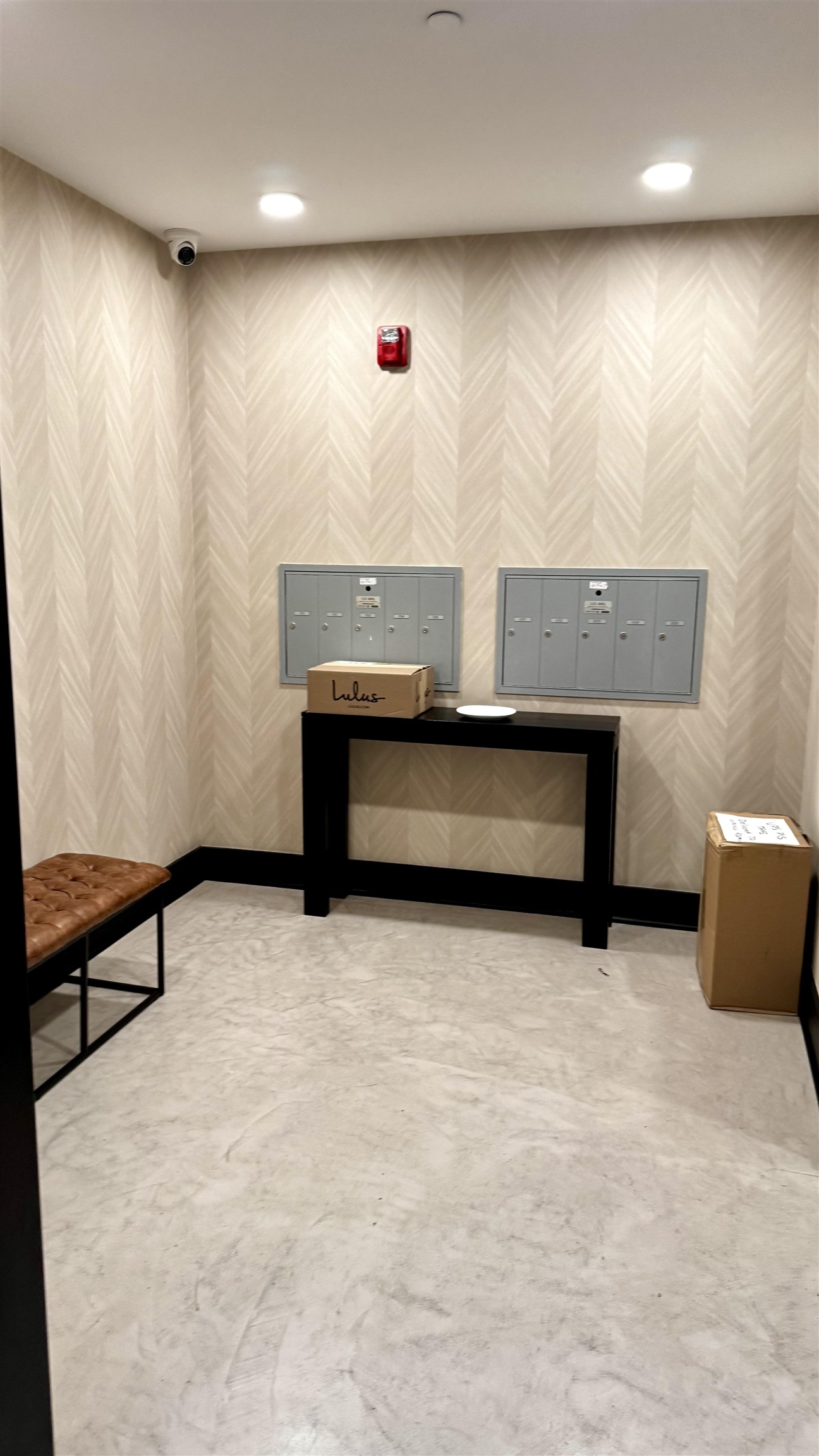 203-205 RANDOLPH AVE Unit: 101