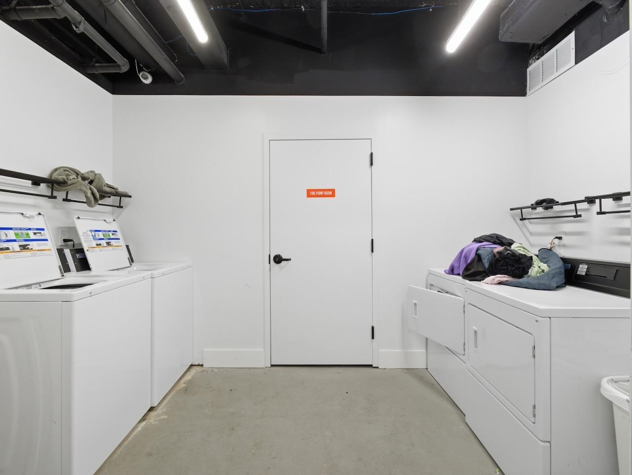 327 COMMUNIPAW AVE Unit: 203