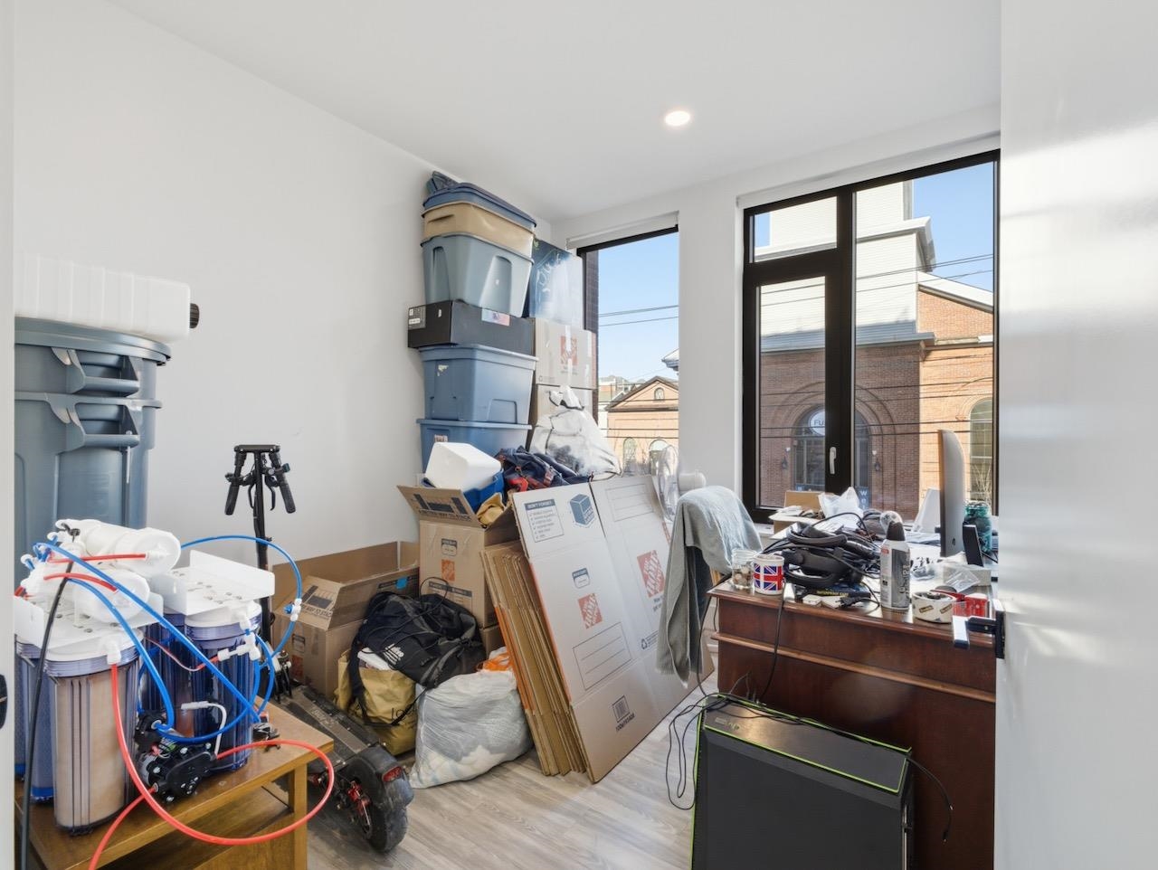 327 COMMUNIPAW AVE Unit: 203