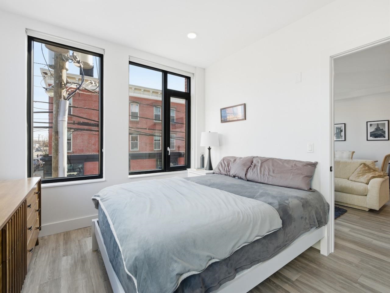 327 COMMUNIPAW AVE Unit: 203