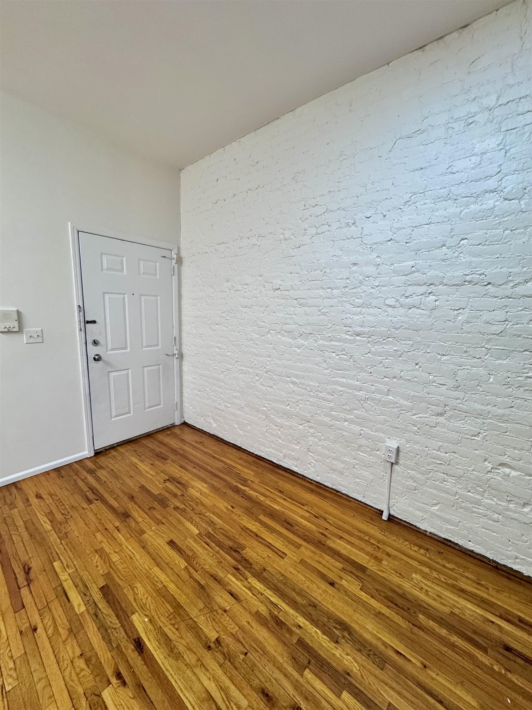 724 OCEAN AVE Unit: 2