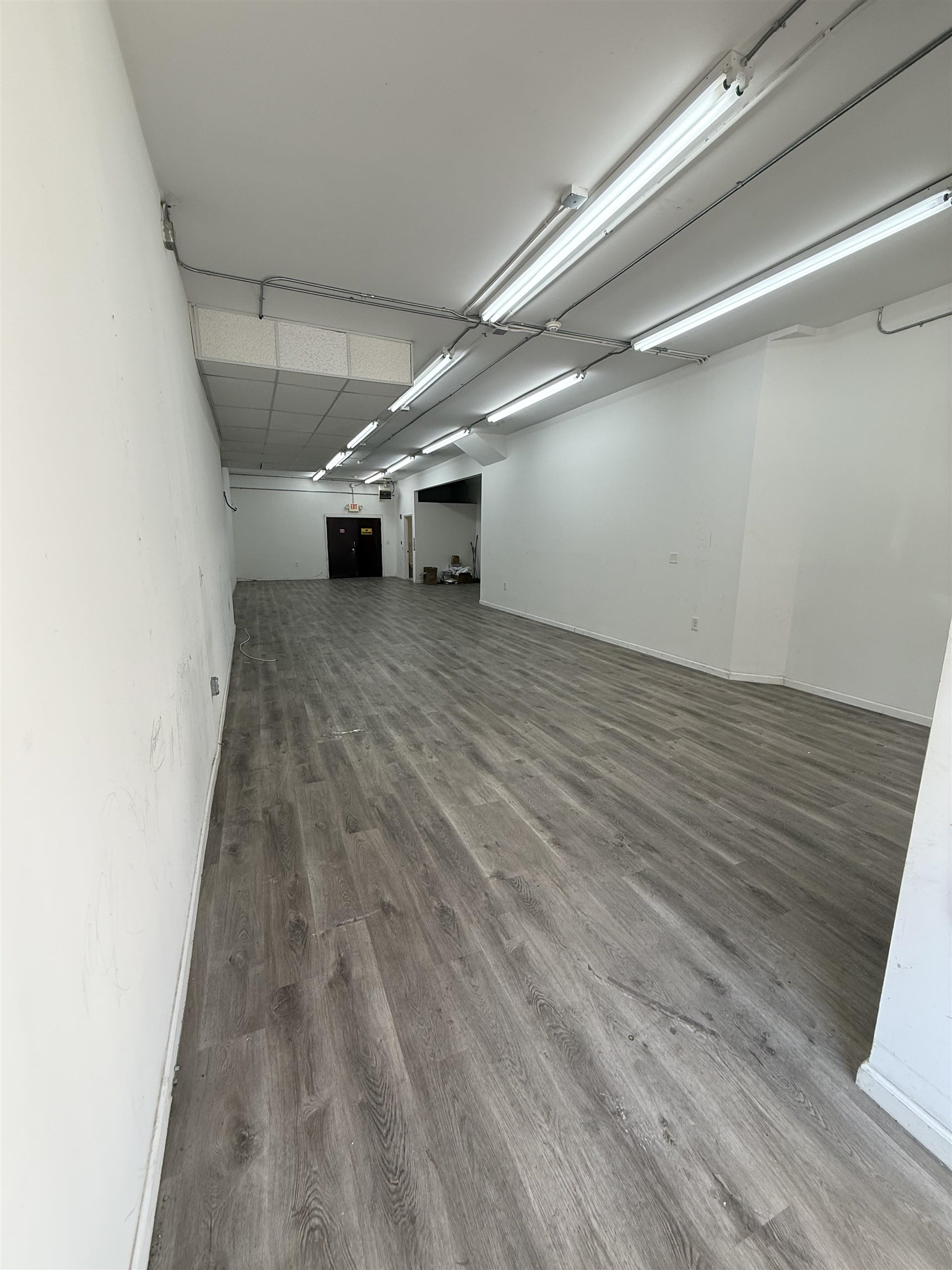 2029-31 BERGENLINE AVE