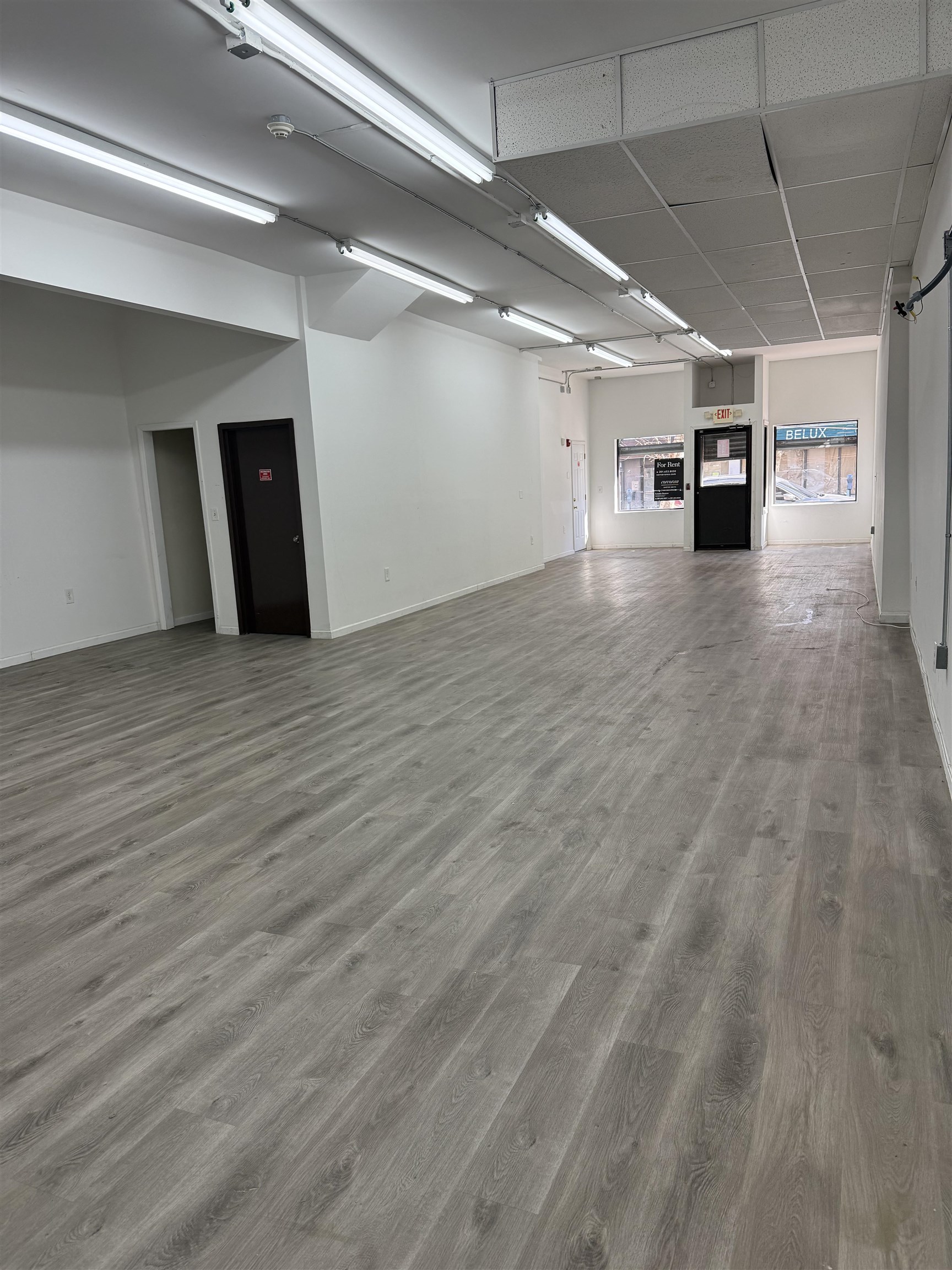 2029-31 BERGENLINE AVE