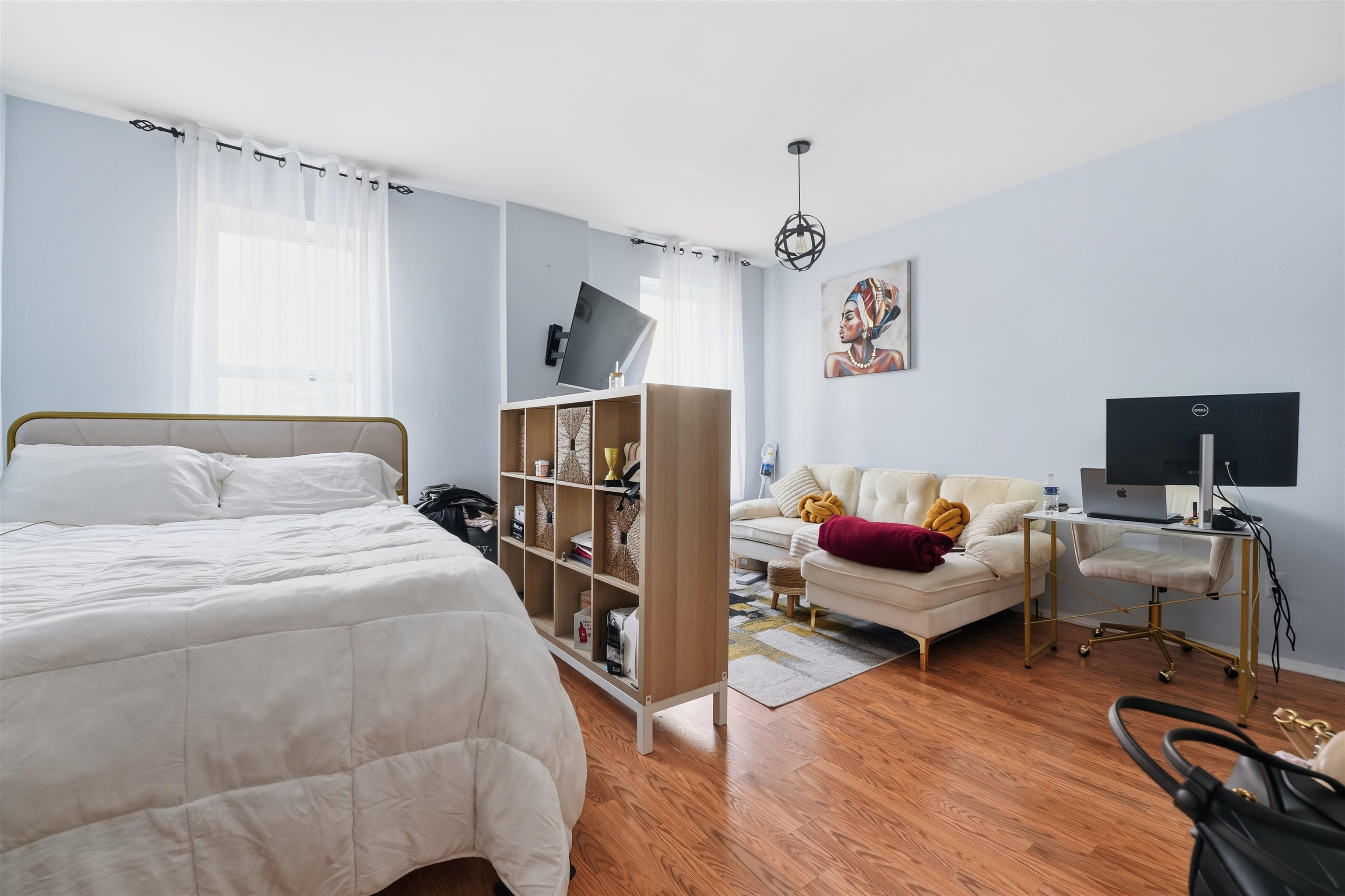 101 WILLOW AVE Unit: 2E