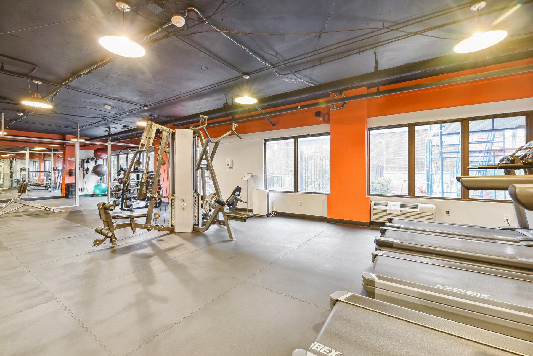 500 CENTRAL AVE Unit: 302