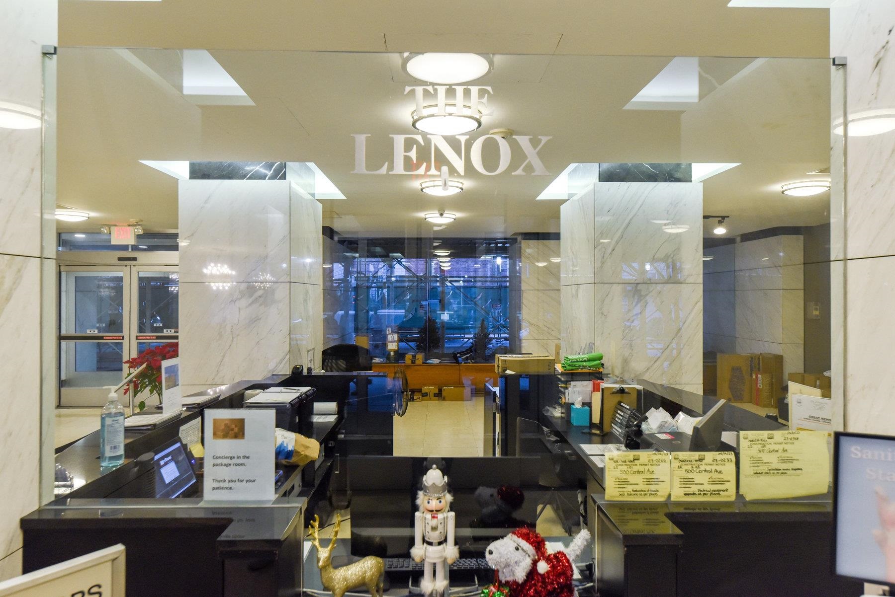 500 CENTRAL AVE Unit: 302