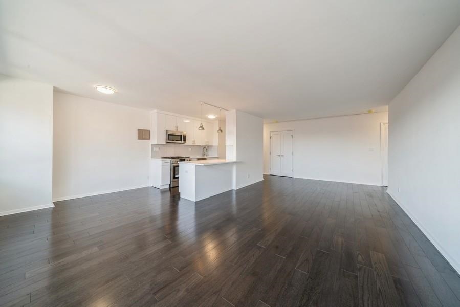 500 CENTRAL AVE Unit: 302