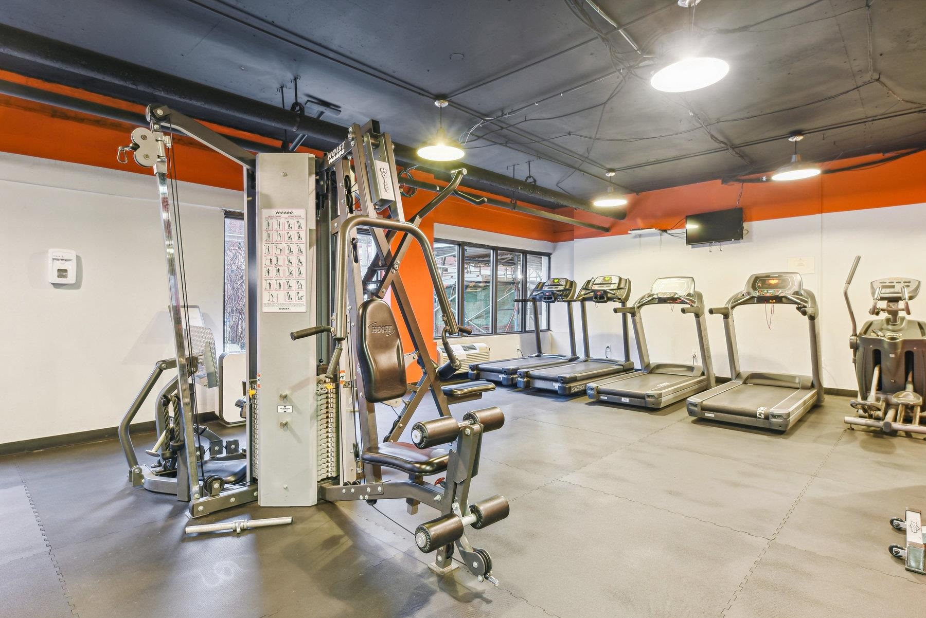 500 CENTRAL AVE Unit: 302