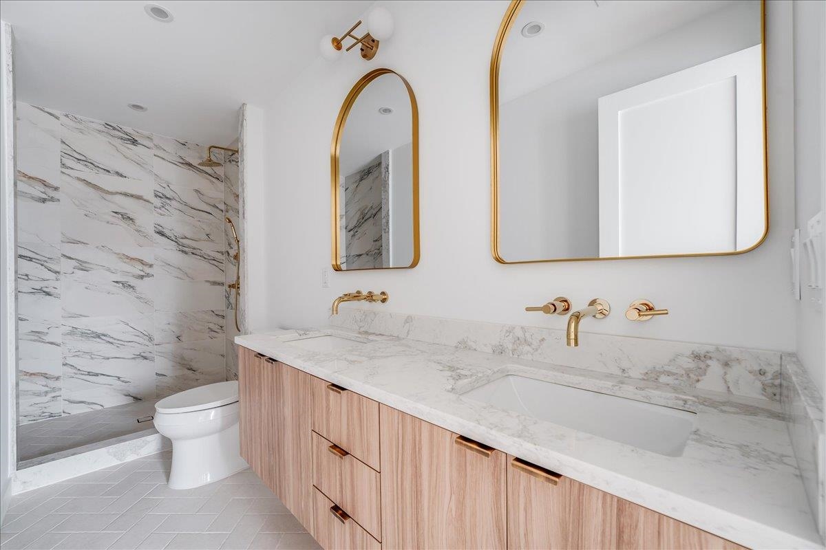 418 MONROE ST Unit: 201