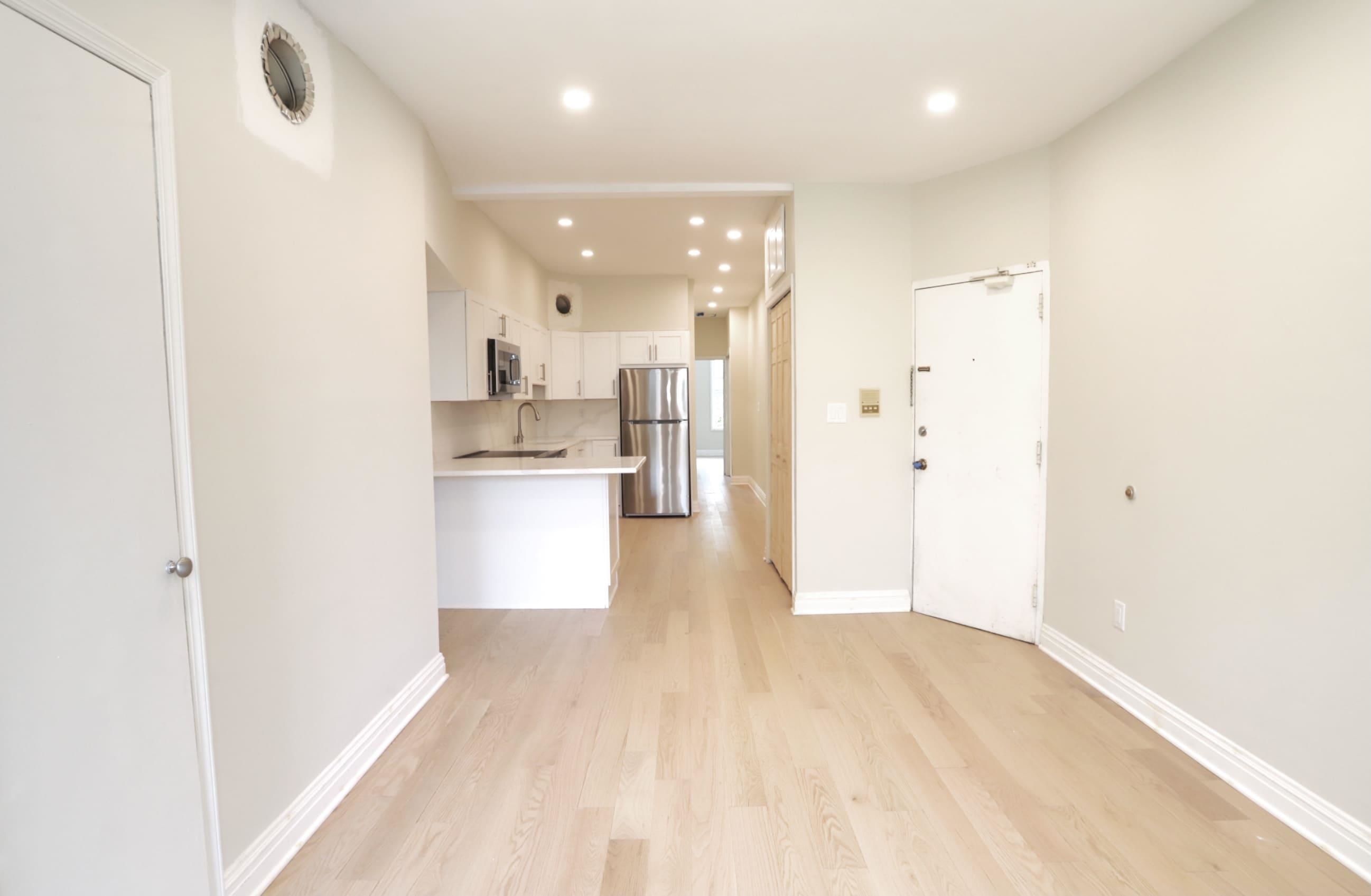 931 PARK AVE Unit: 3R