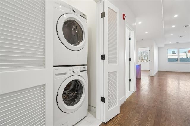 435 CENTRAL AVE Unit: 2