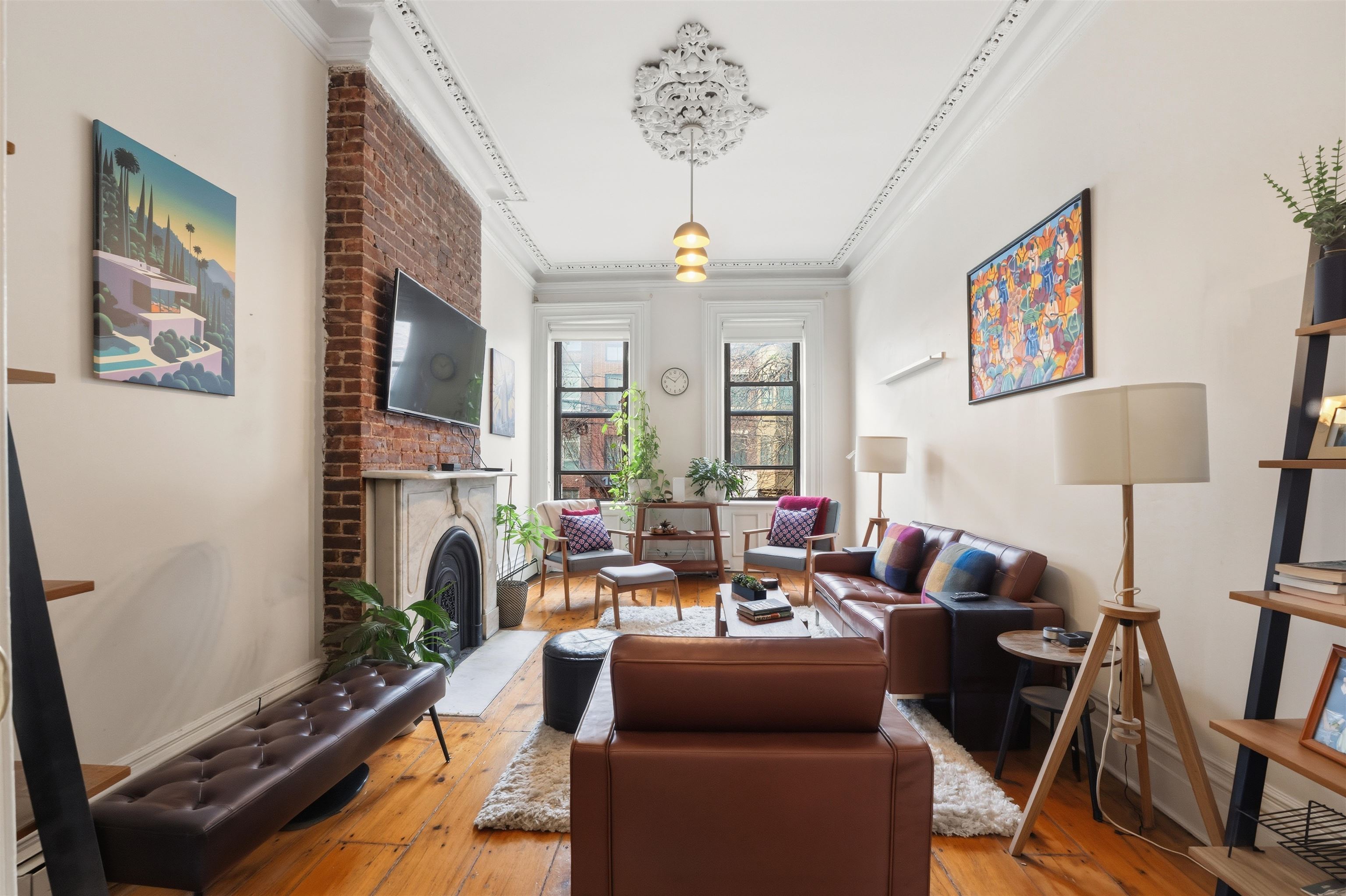 135 PARK AVE Unit: 2