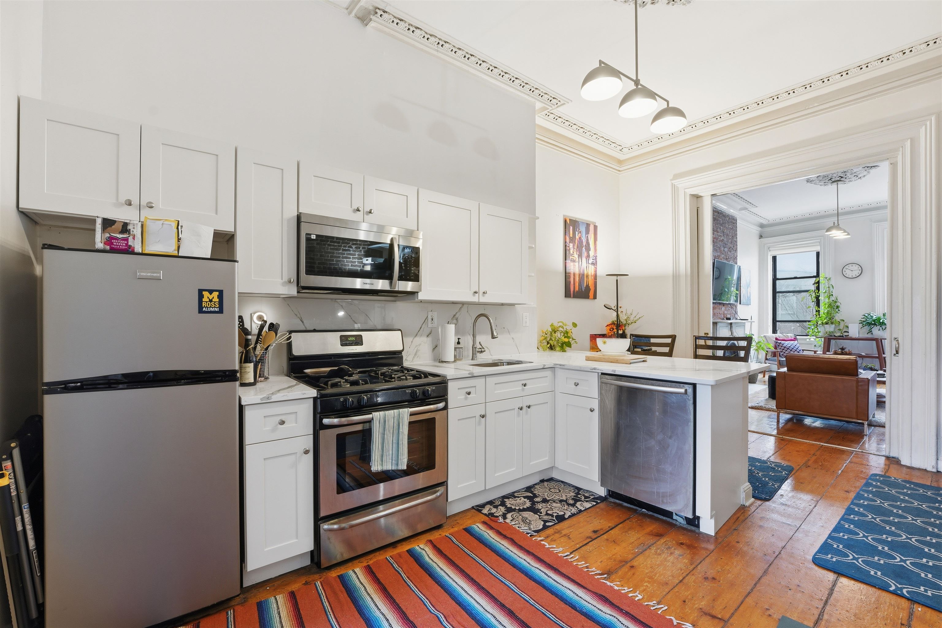 135 PARK AVE Unit: 2