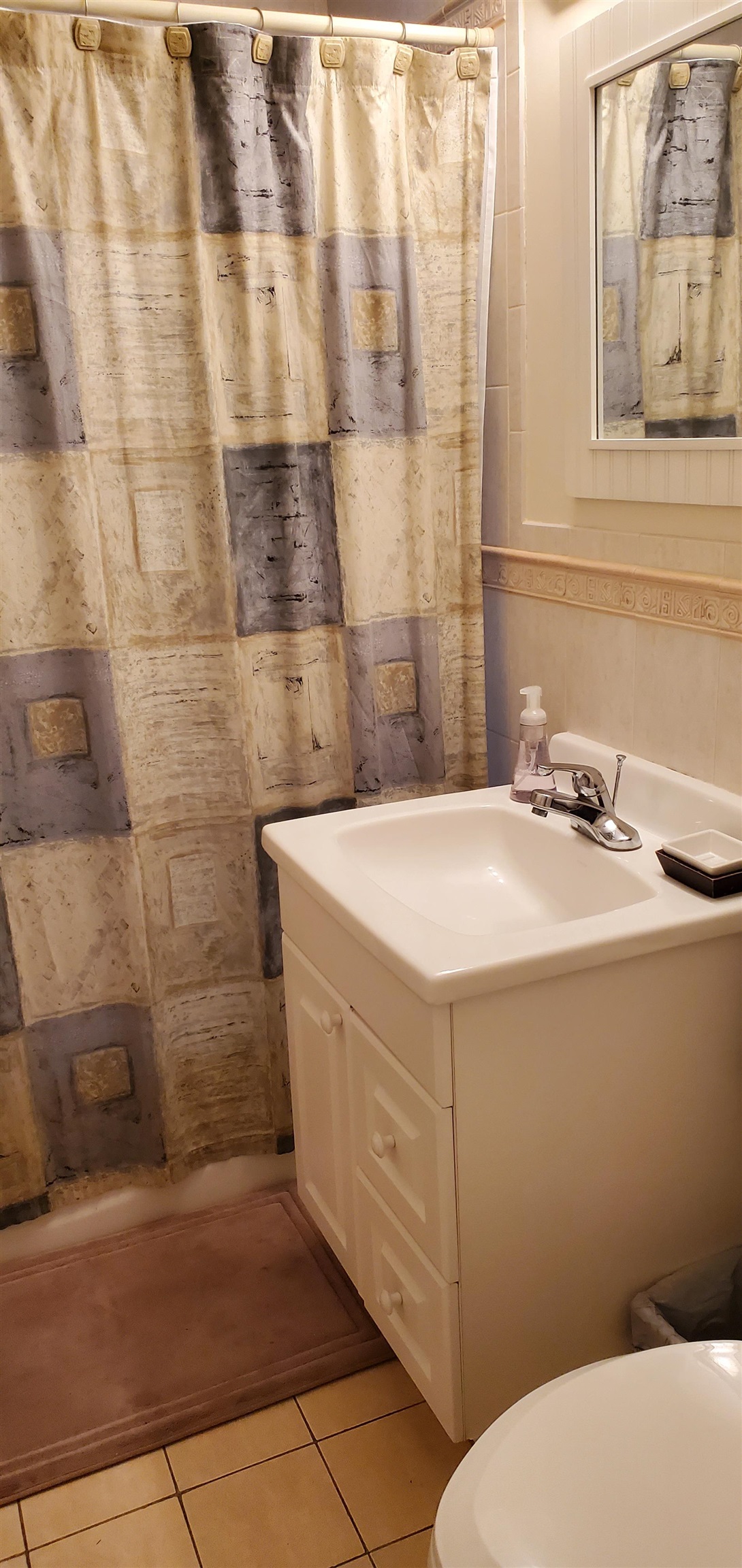 7417 BLVD EAST Unit: 1