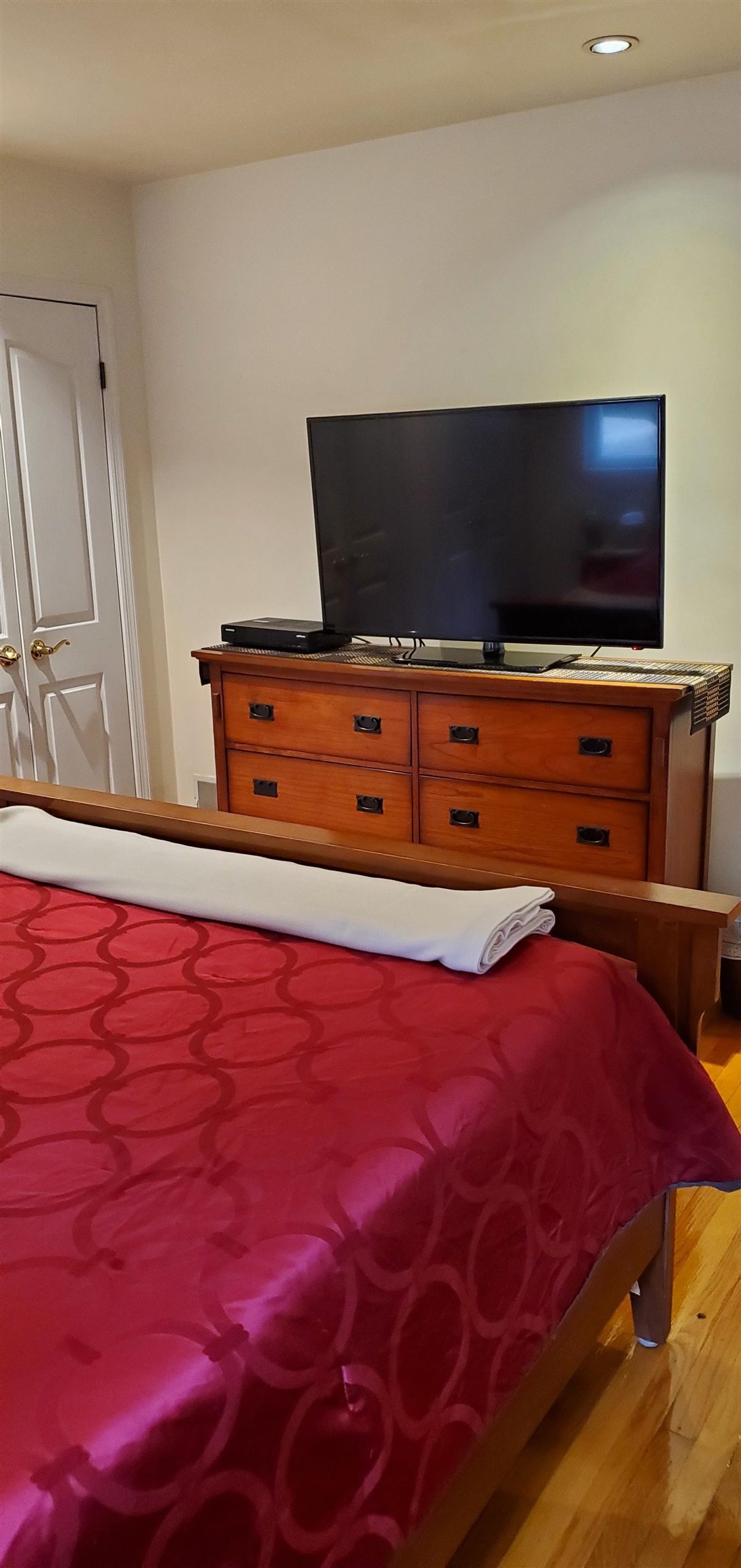 7417 BLVD EAST Unit: 1