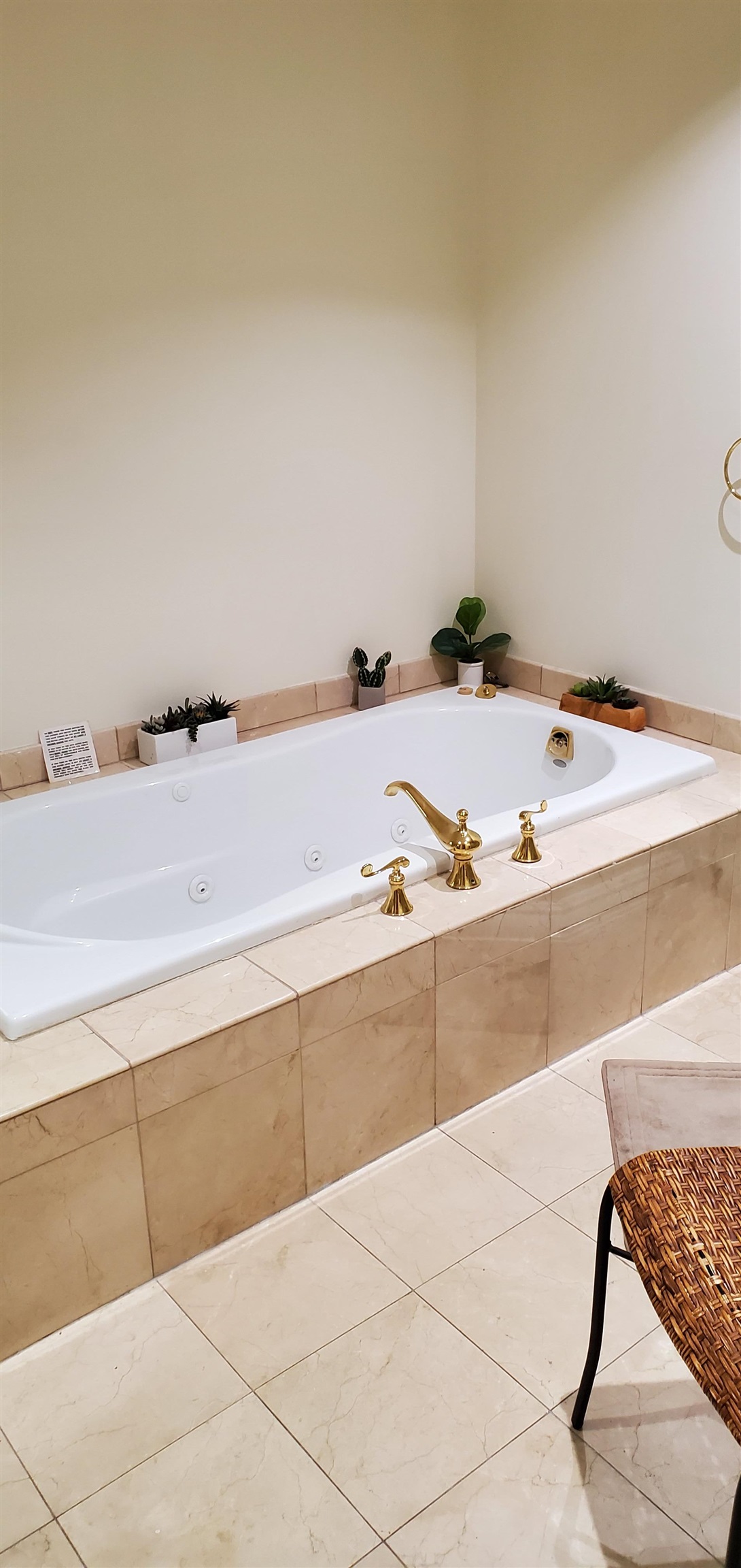 7417 BLVD EAST Unit: 1