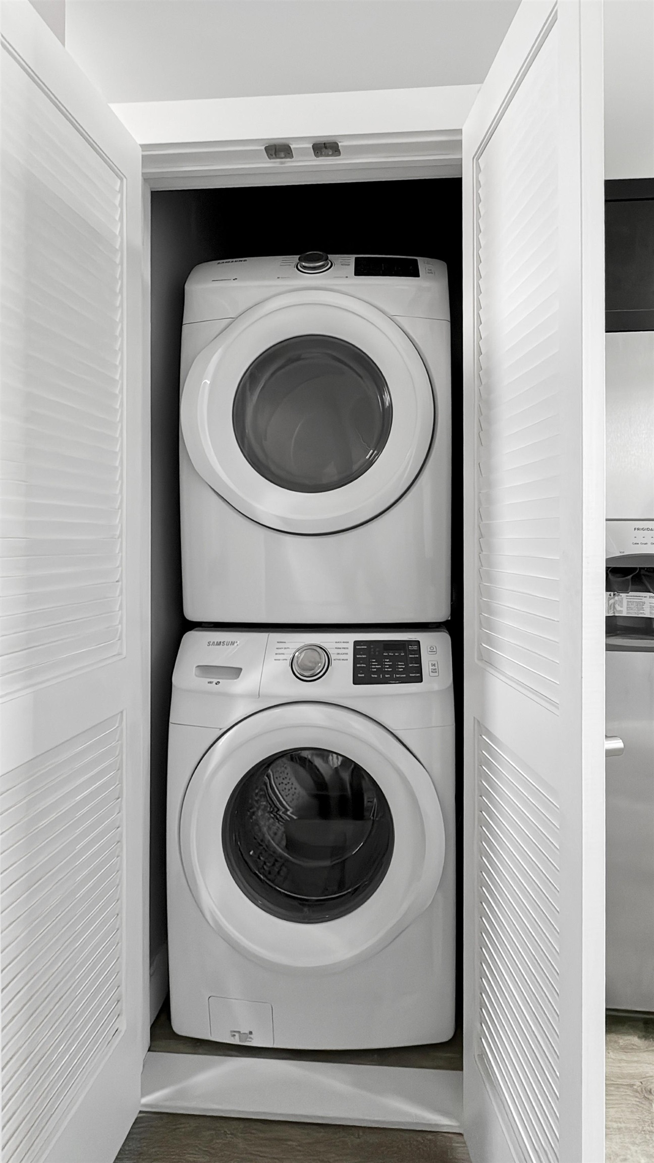 97 RESERVOIR AVE Unit: 3