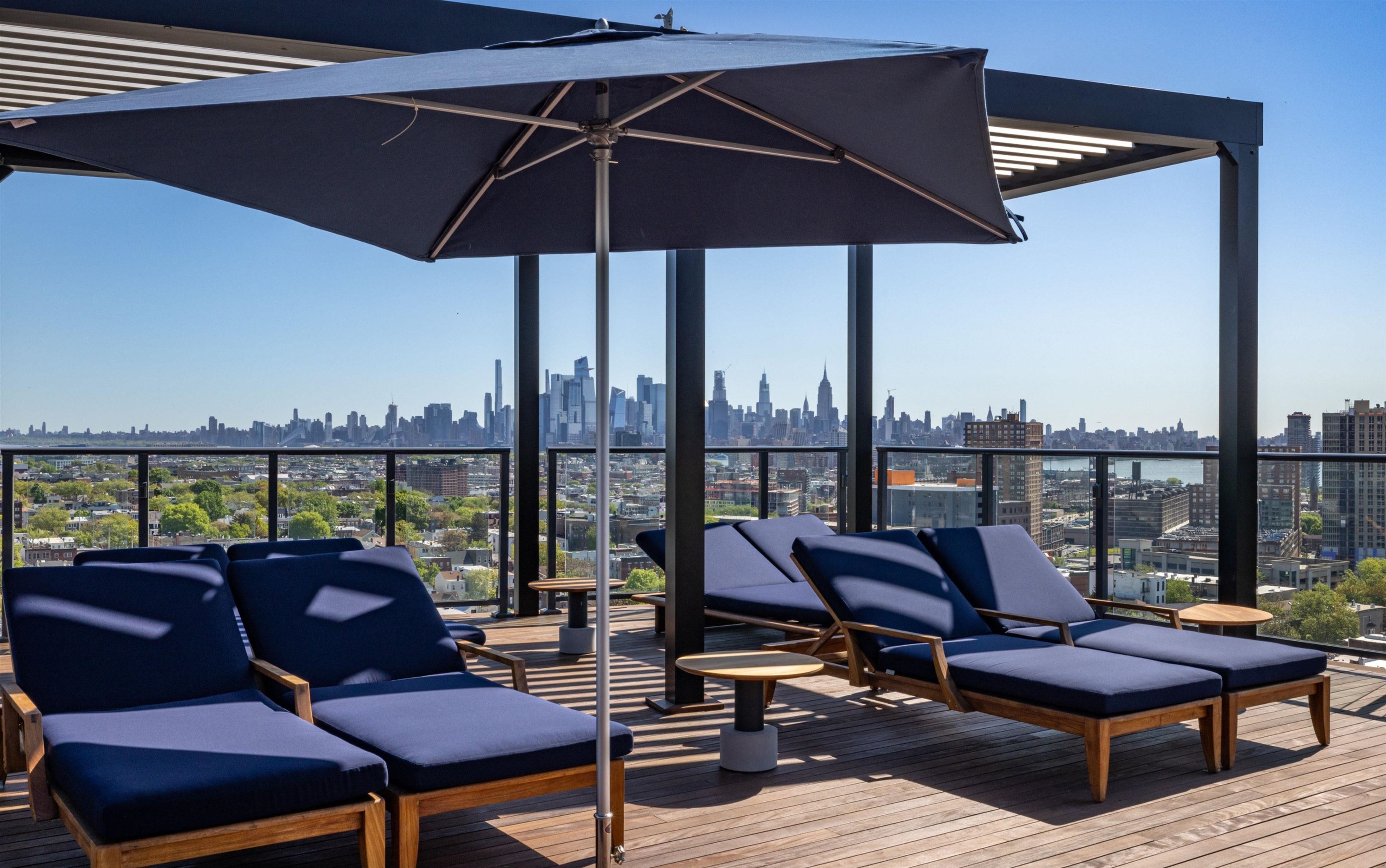 32 OAKLAND AVE Unit: 1506